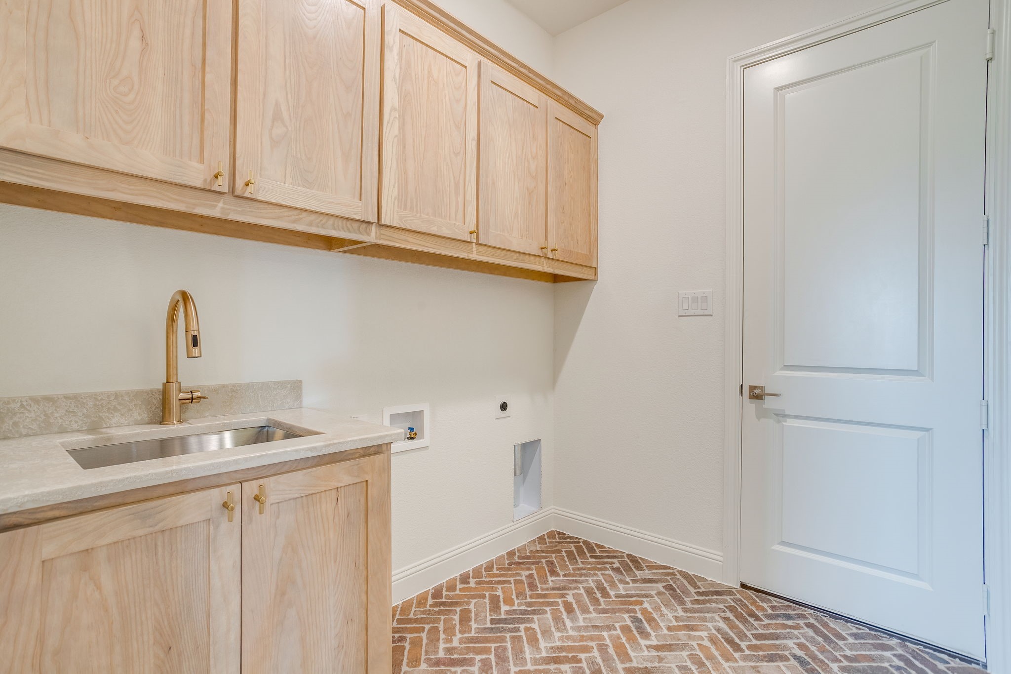 320 Slimp Bluff