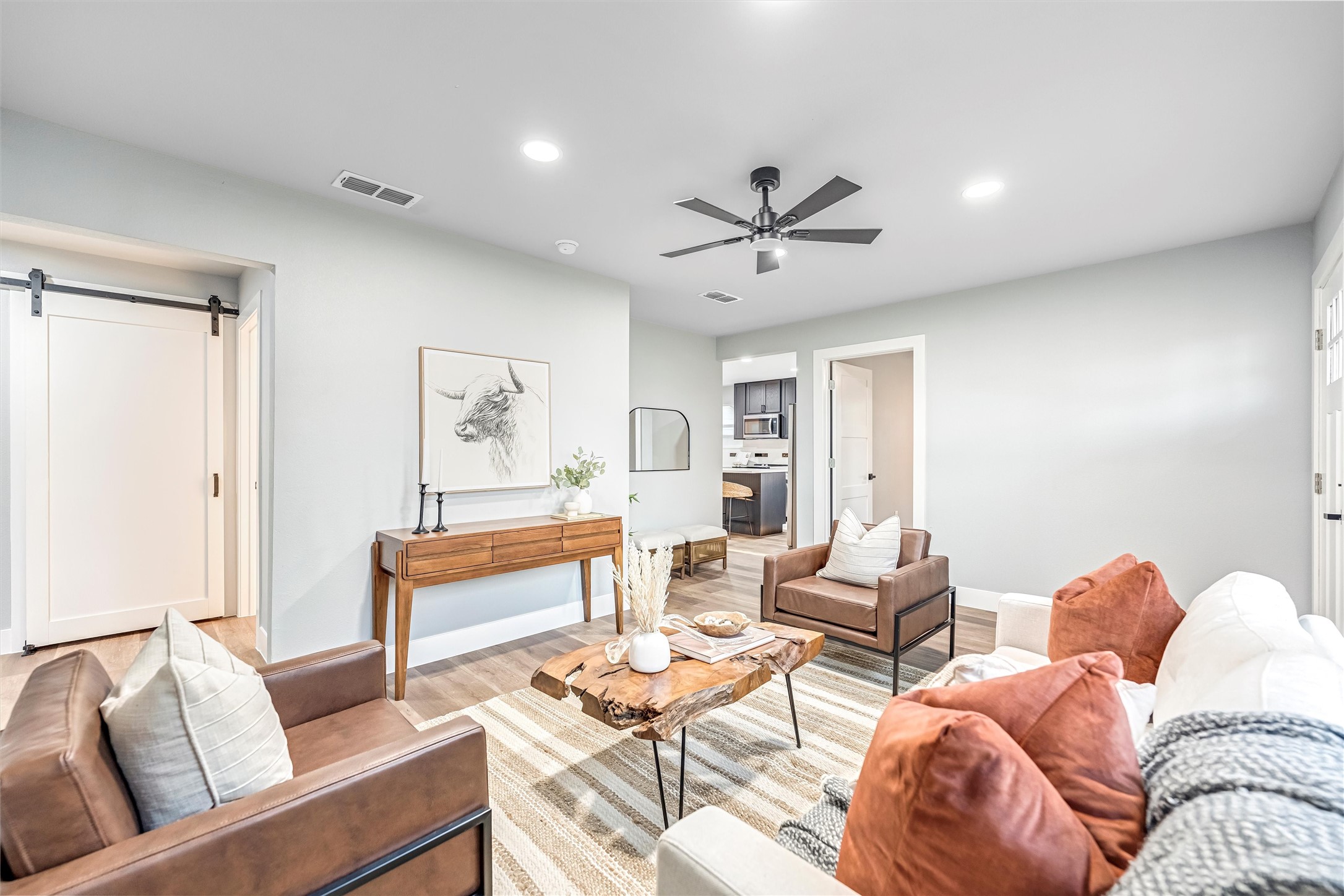 1300 County Road 1550