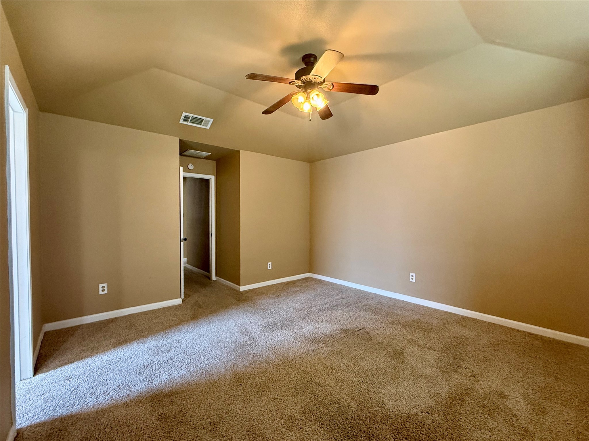 113 Suttonwood Drive