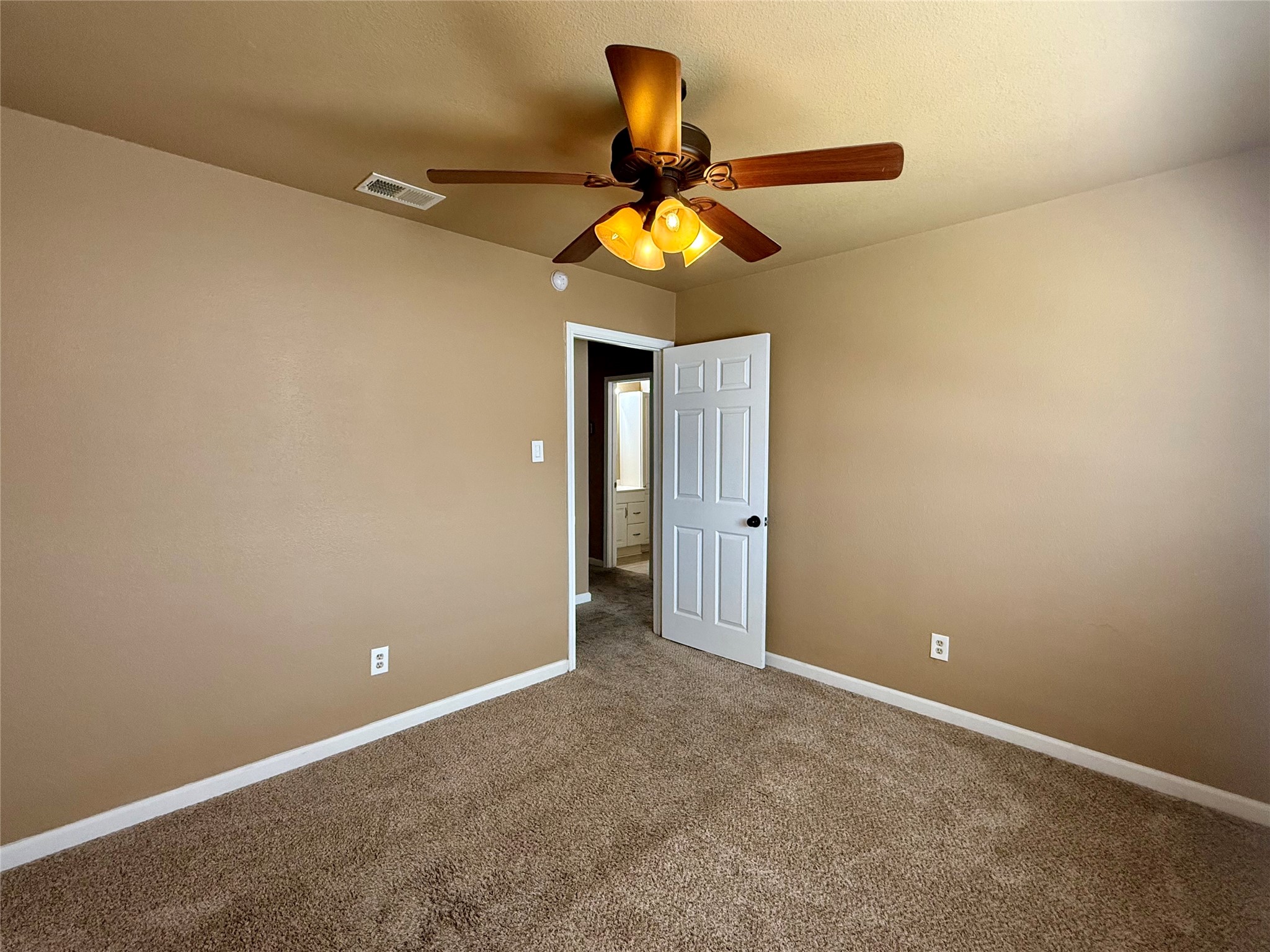 113 Suttonwood Drive