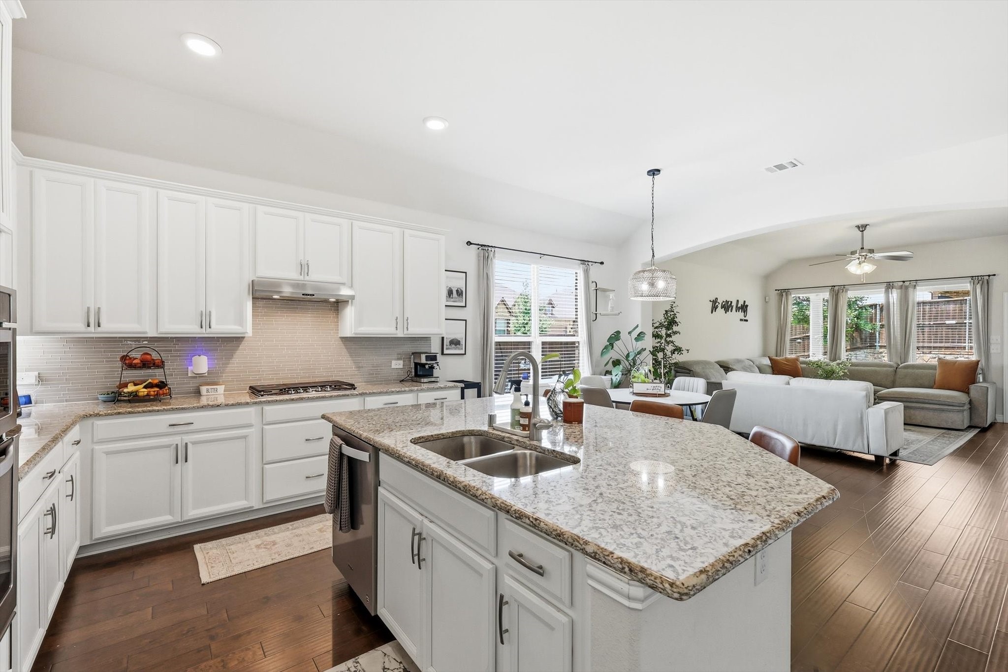 1540 Tanglewood Trail