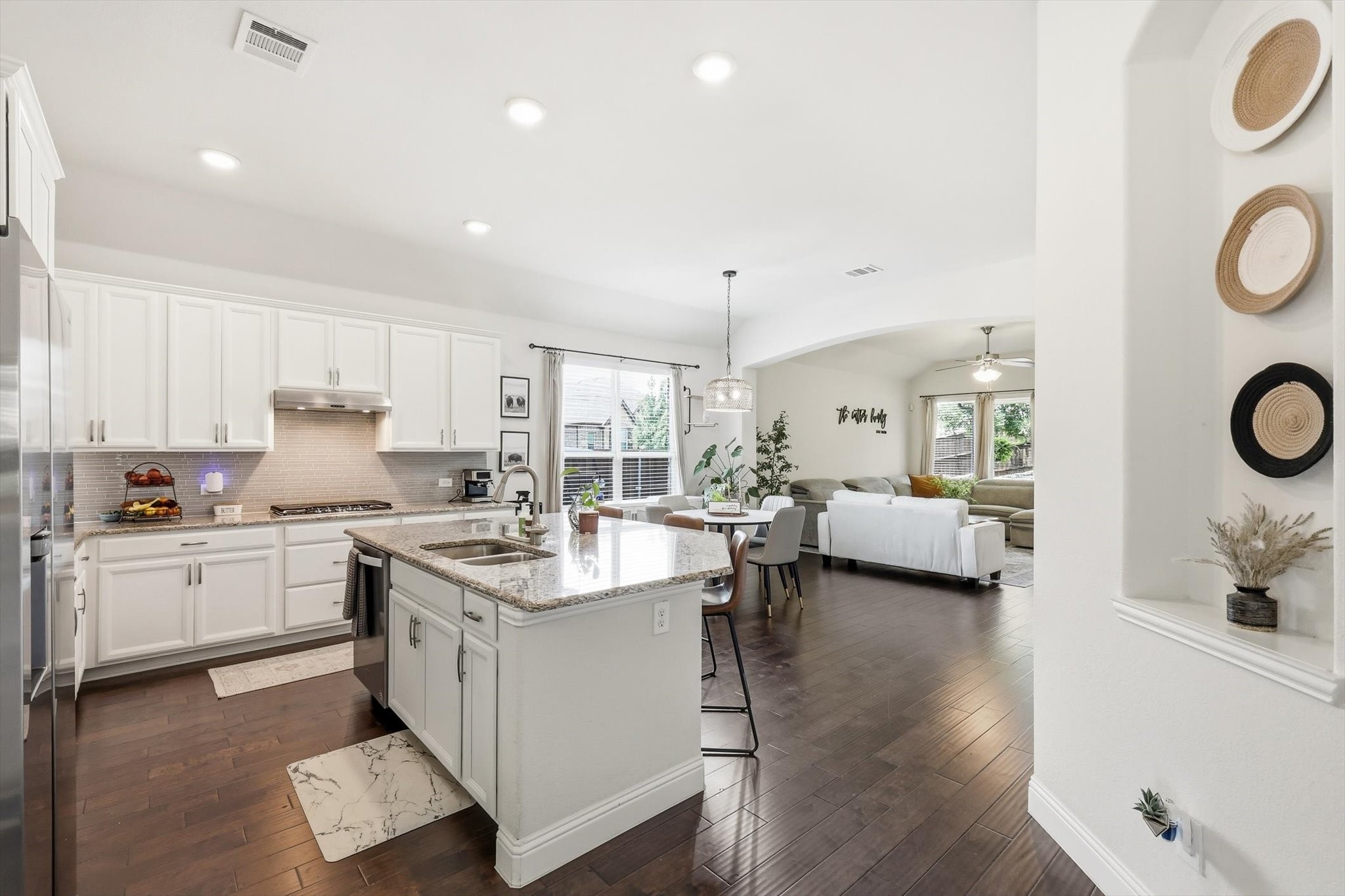 1540 Tanglewood Trail