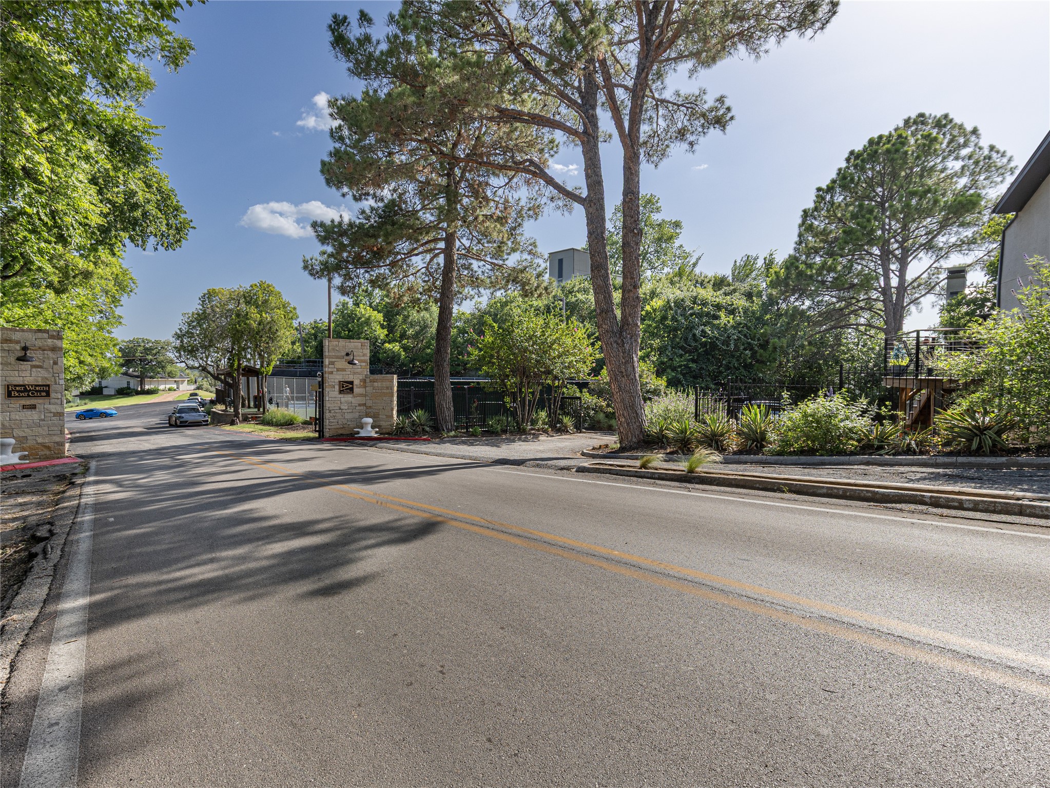 9999 Boat Club Road 601