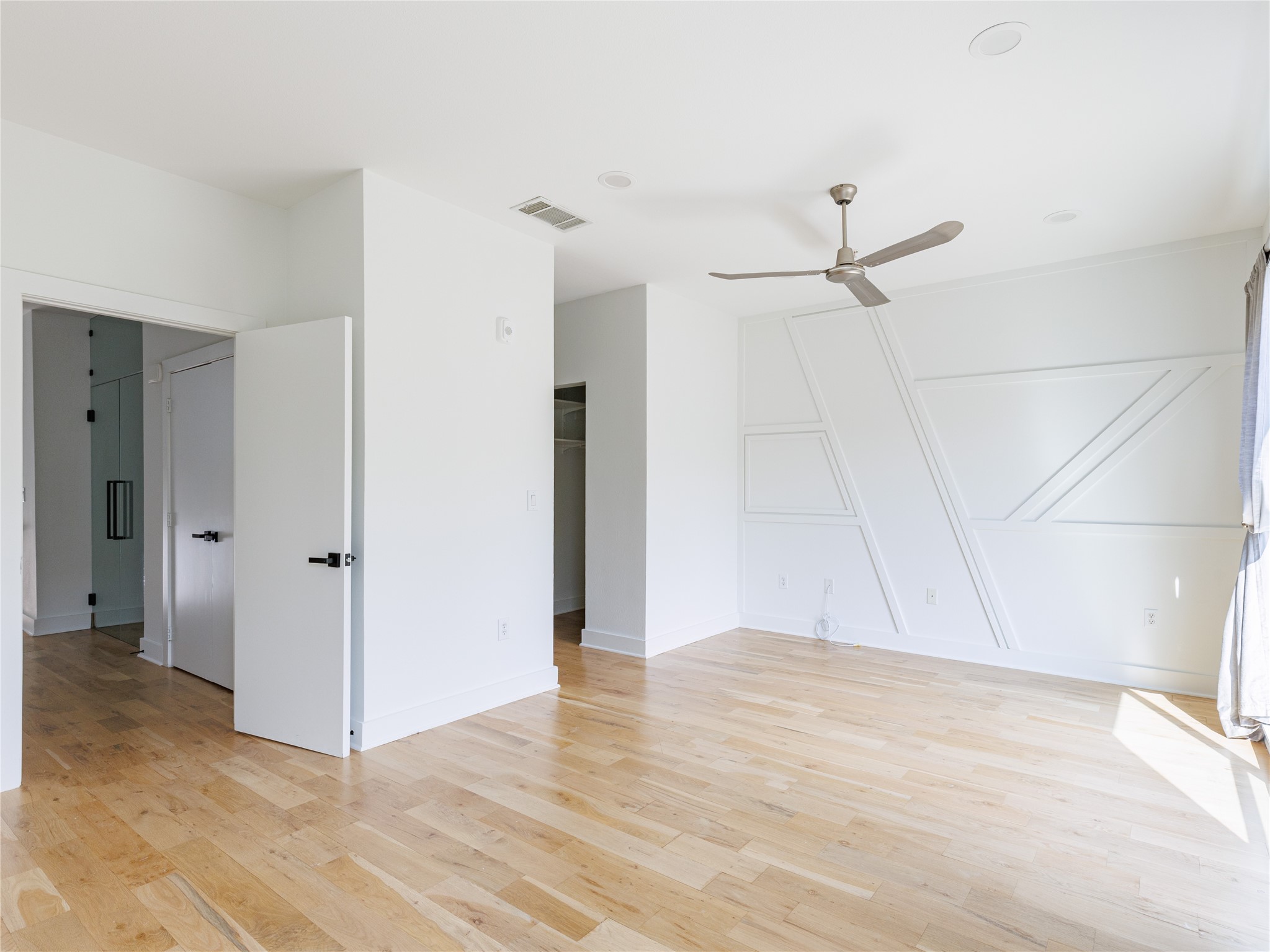 4111 Newton Avenue 17