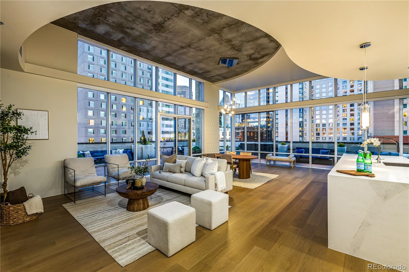 891 14th Street Unit: 909