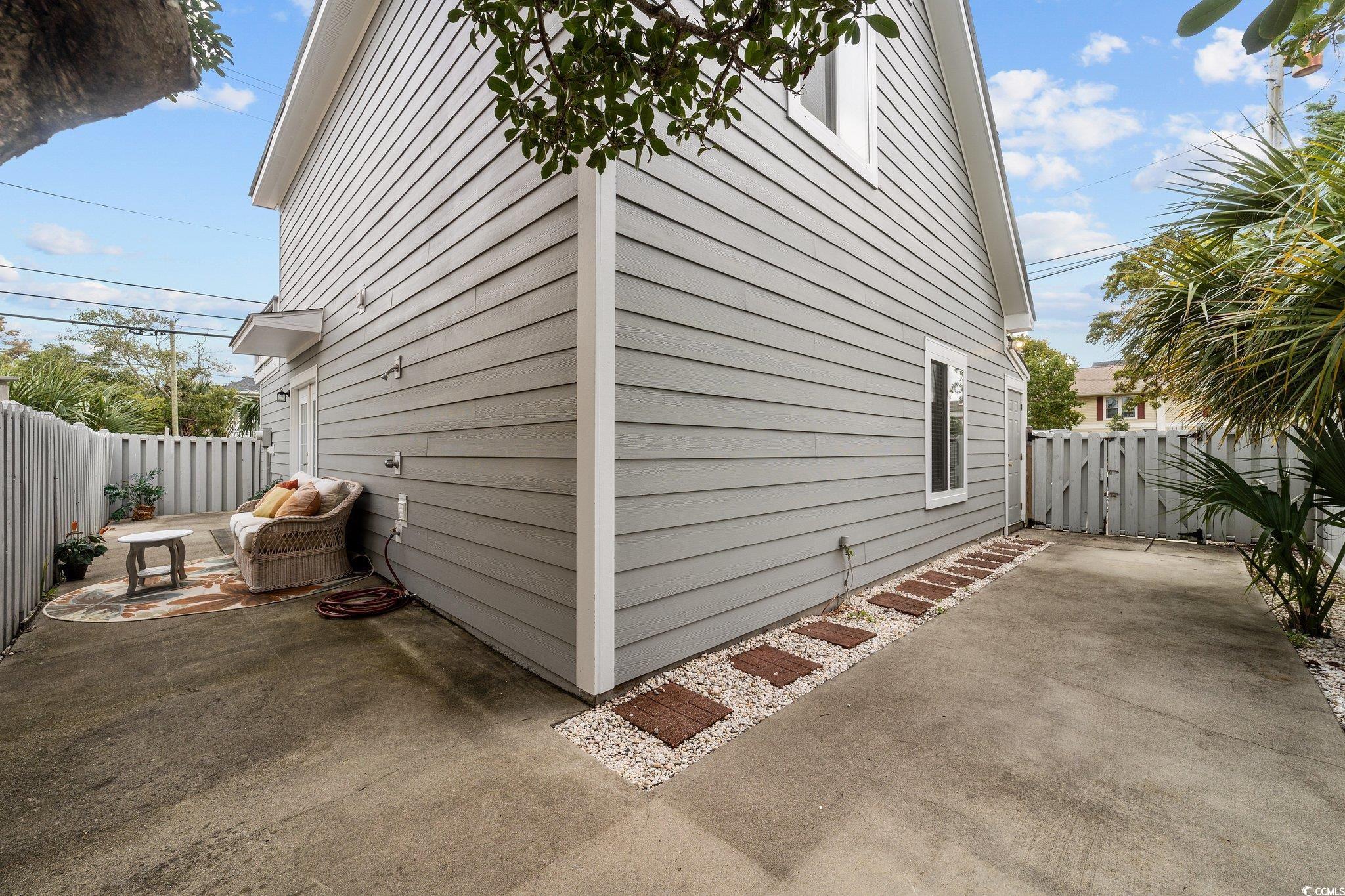 605-A 17th Ave. S