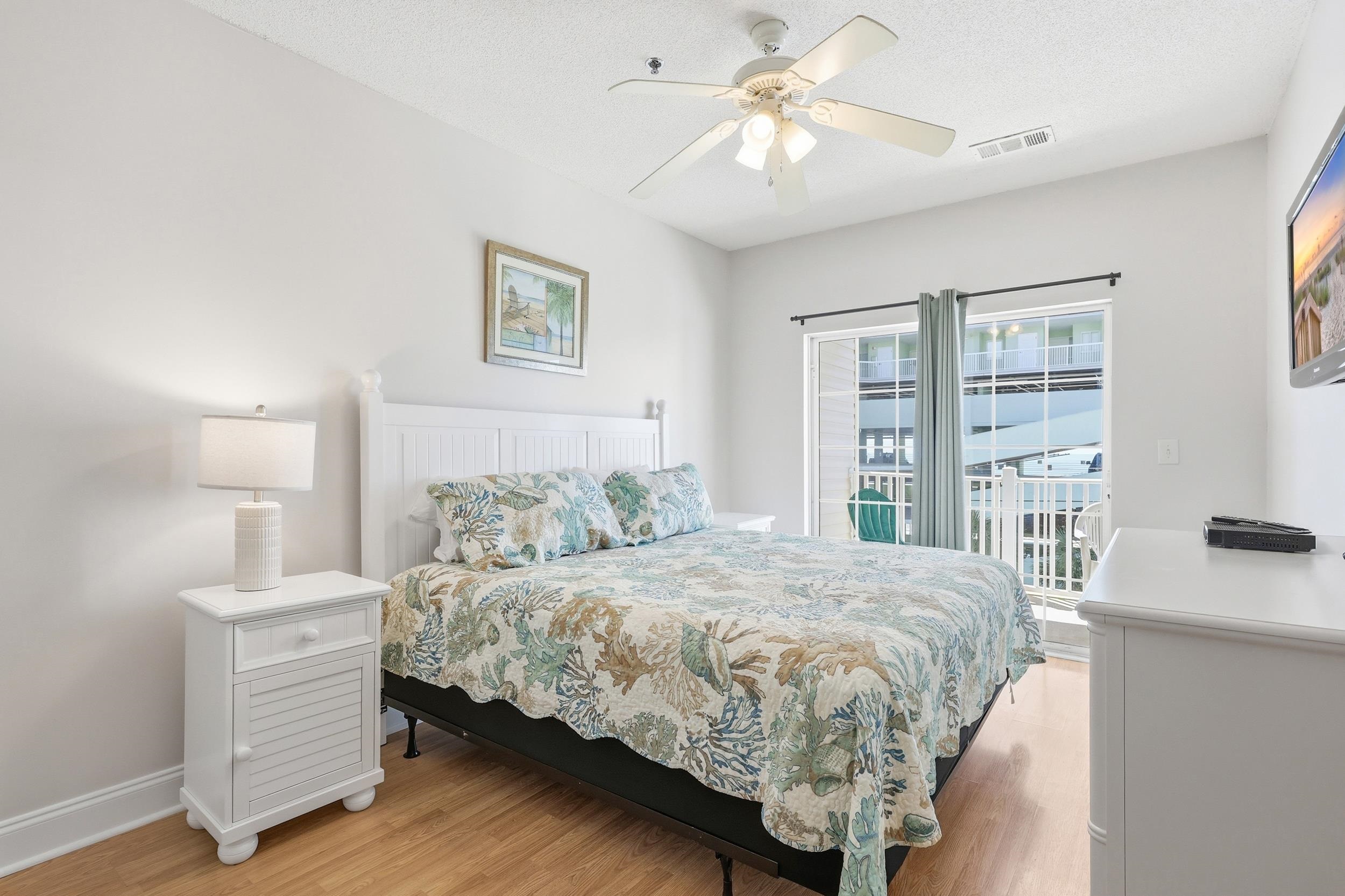 200 53rd Ave. N Unit: 209