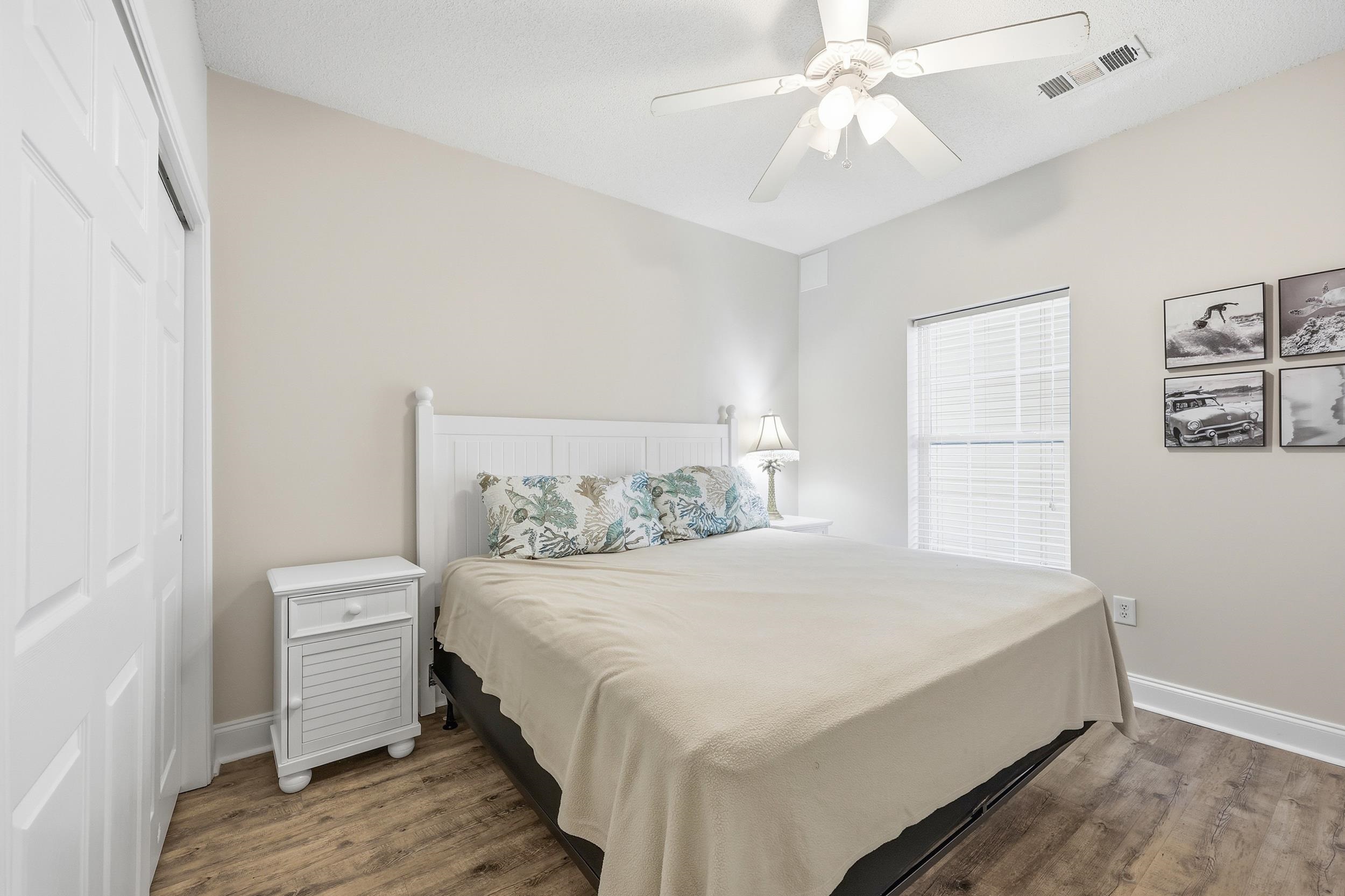 200 53rd Ave. N Unit: 209