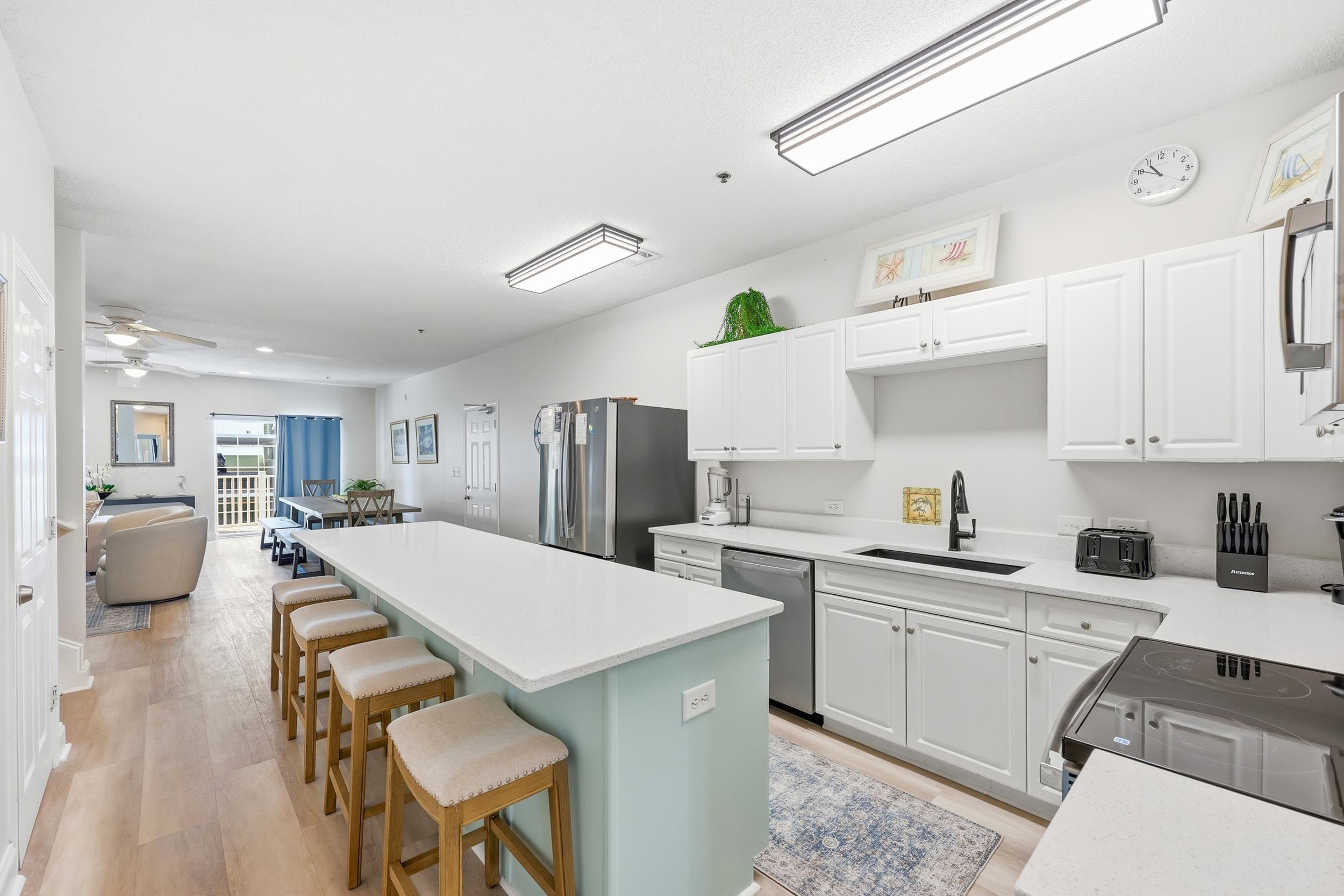 200 53rd Ave. N Unit: 209