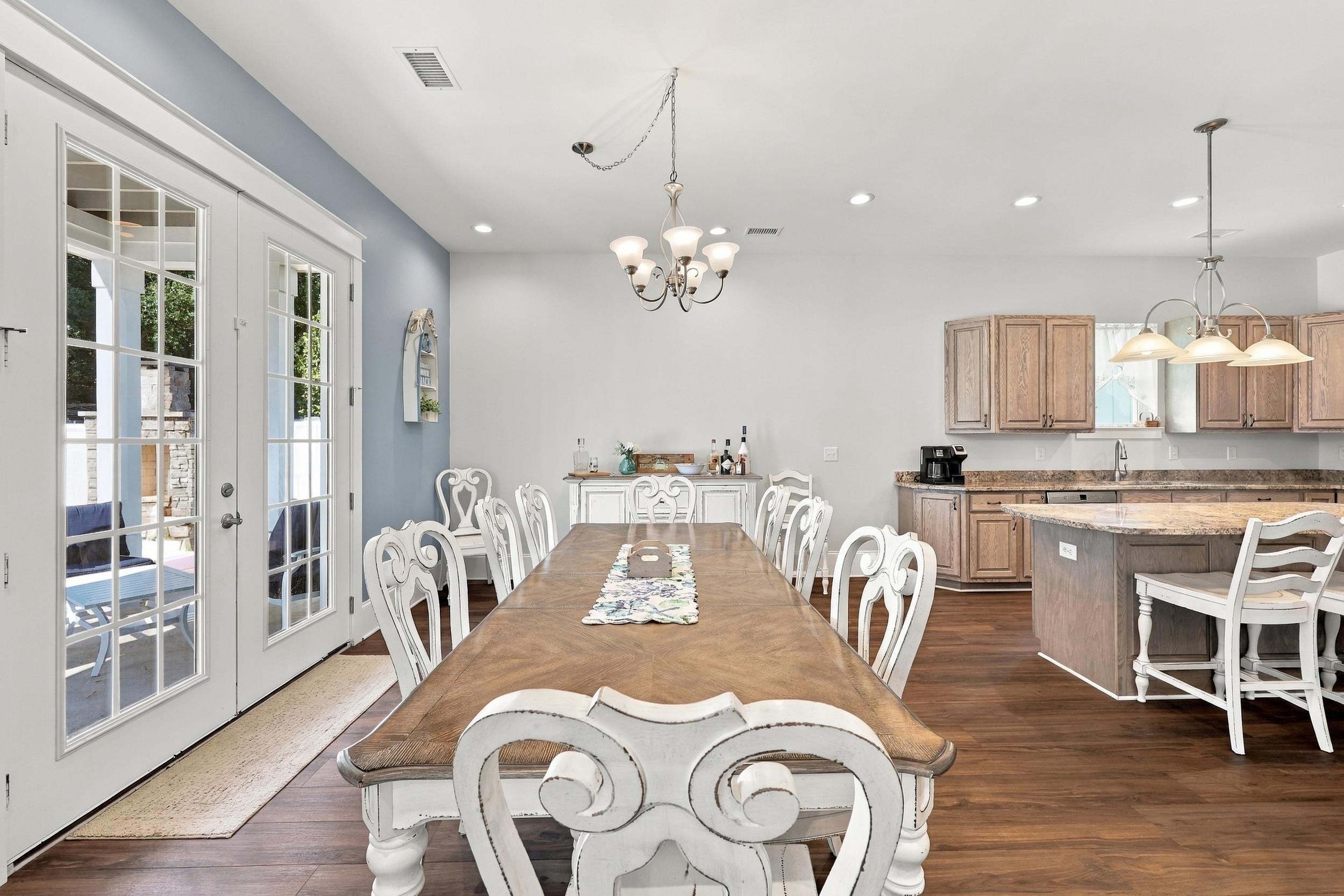 5907 Haskell Circle