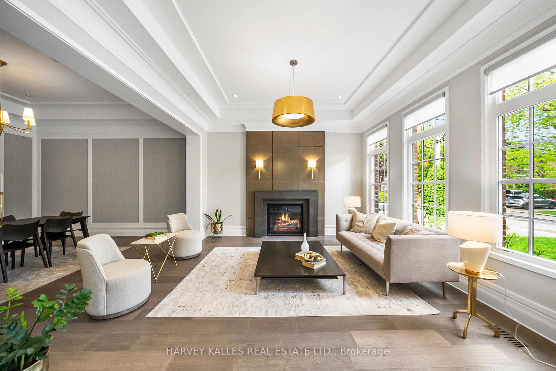 163 Cortleigh Boulevard