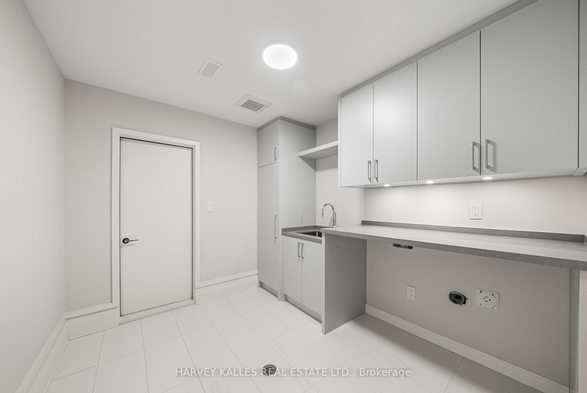 163 Cortleigh Boulevard