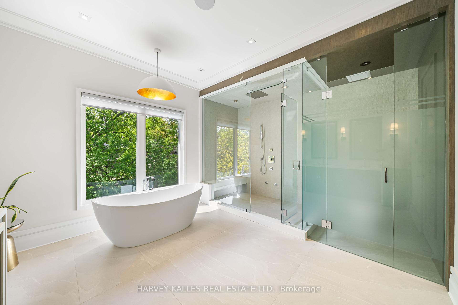 163 Cortleigh Boulevard