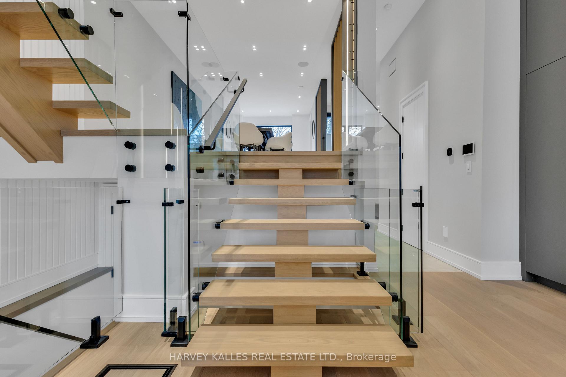 116 Briar Hill Avenue