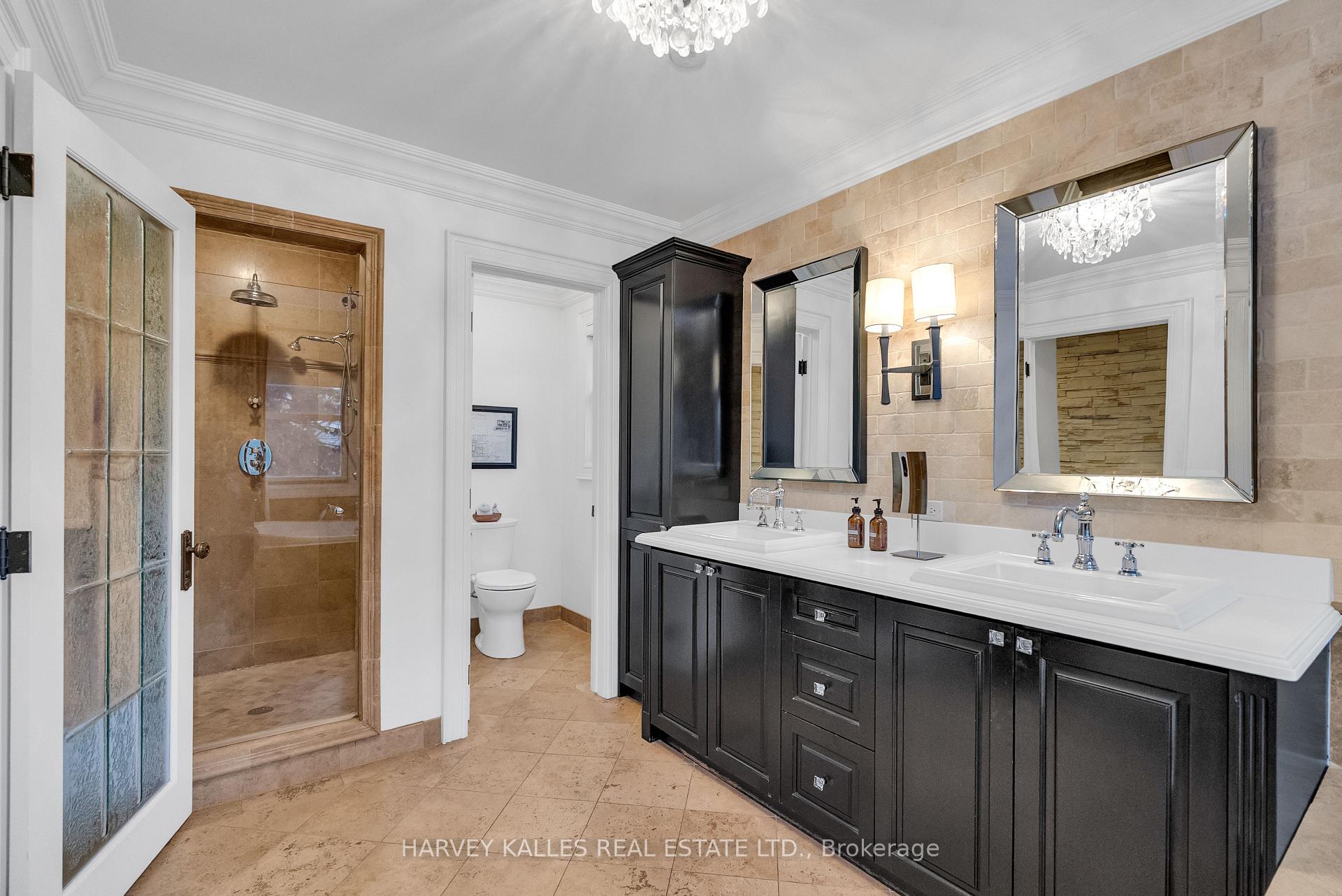 72 Teddington Park Avenue