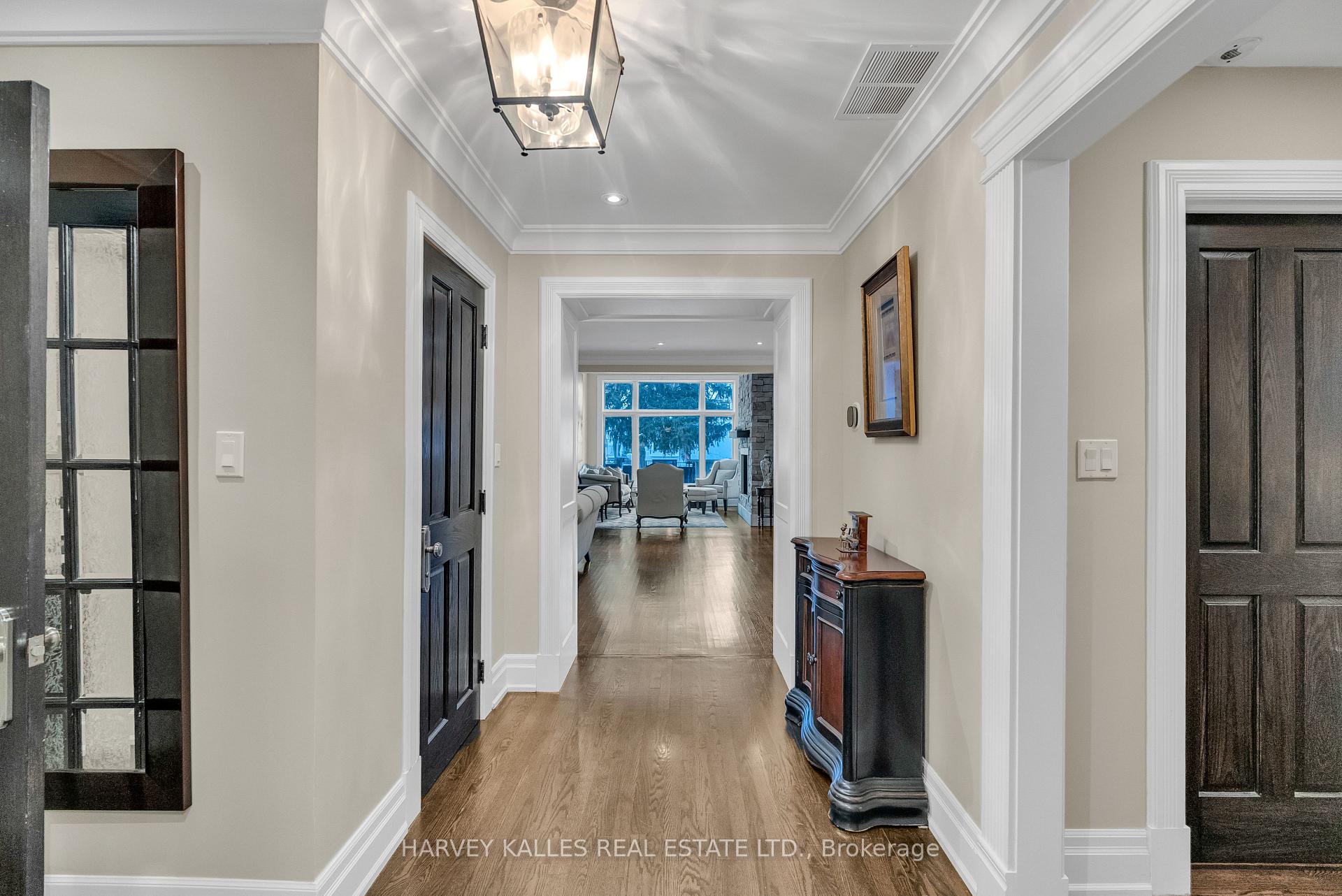 72 Teddington Park Avenue