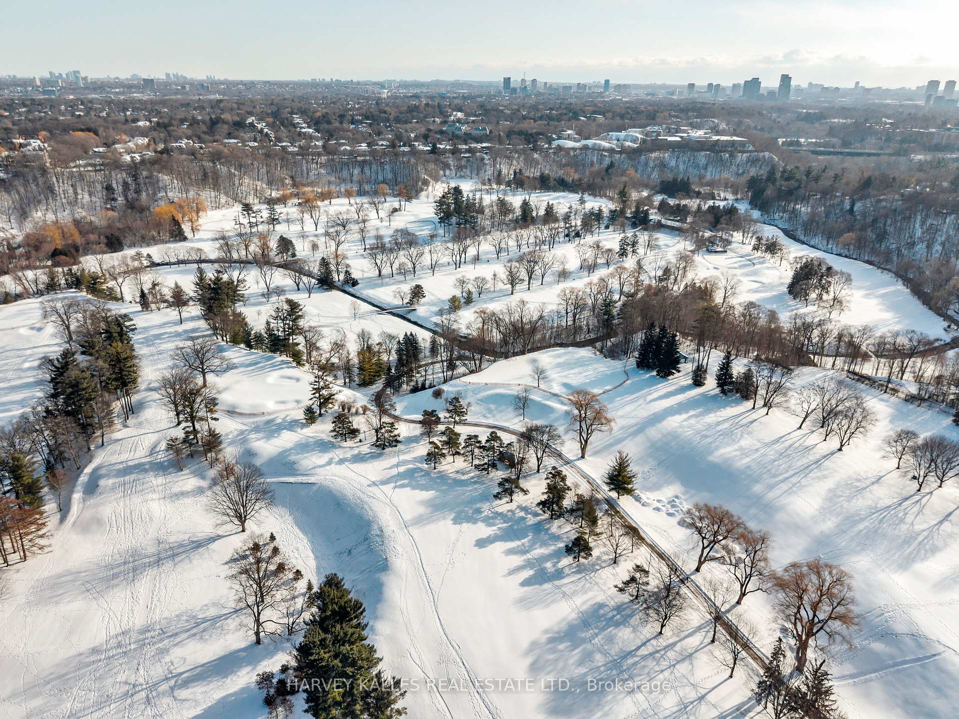 72 Teddington Park Avenue