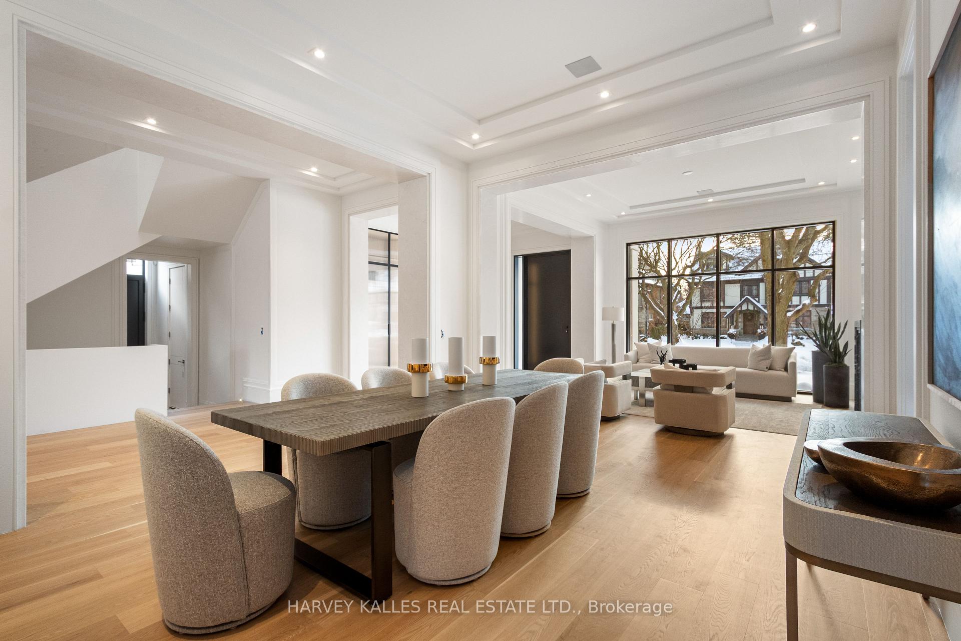 370 Glengrove Avenue W