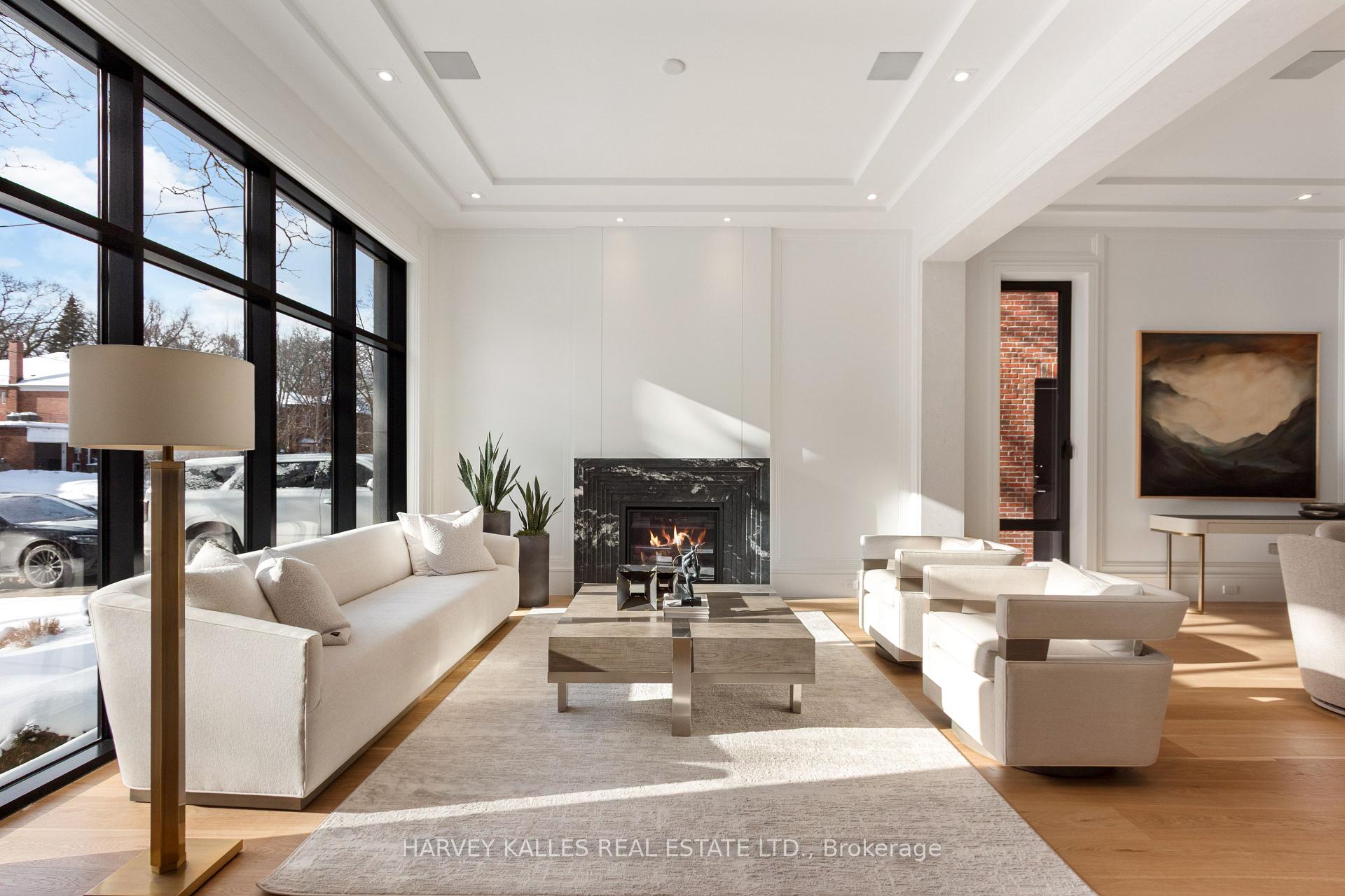 370 Glengrove Avenue W