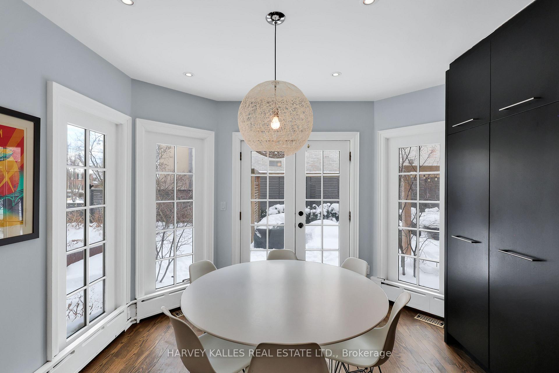 444 Russell Hill Road