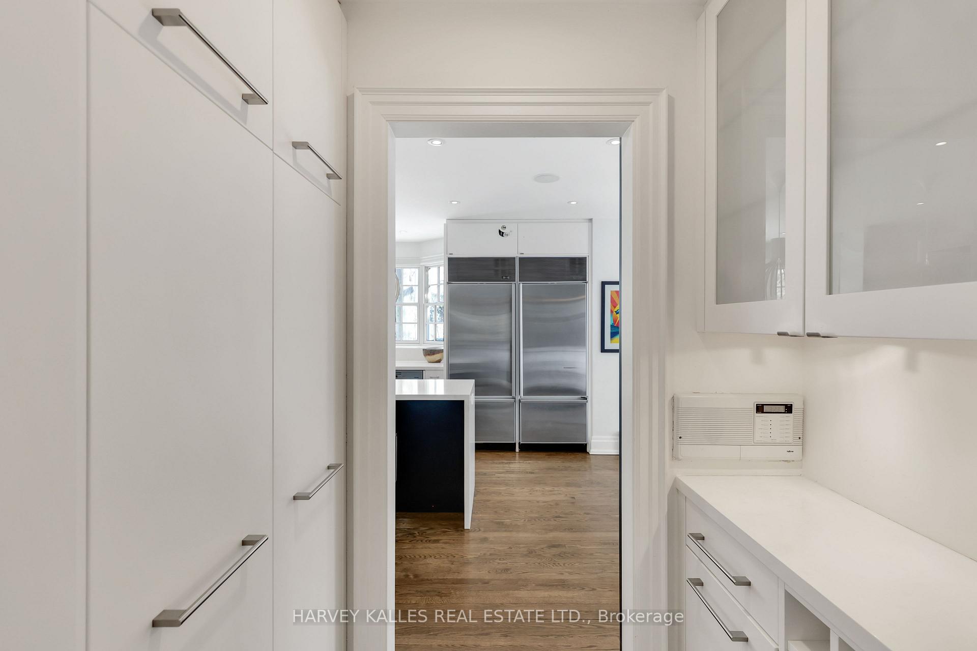 444 Russell Hill Road