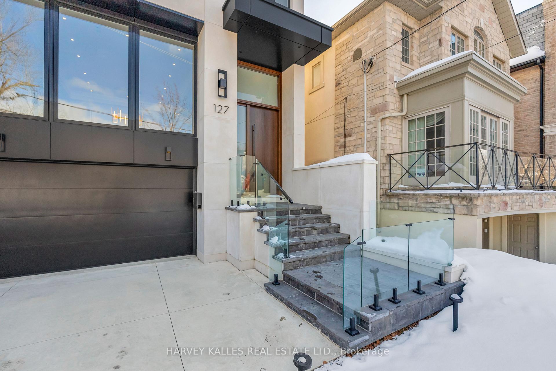 127 Joicey Boulevard