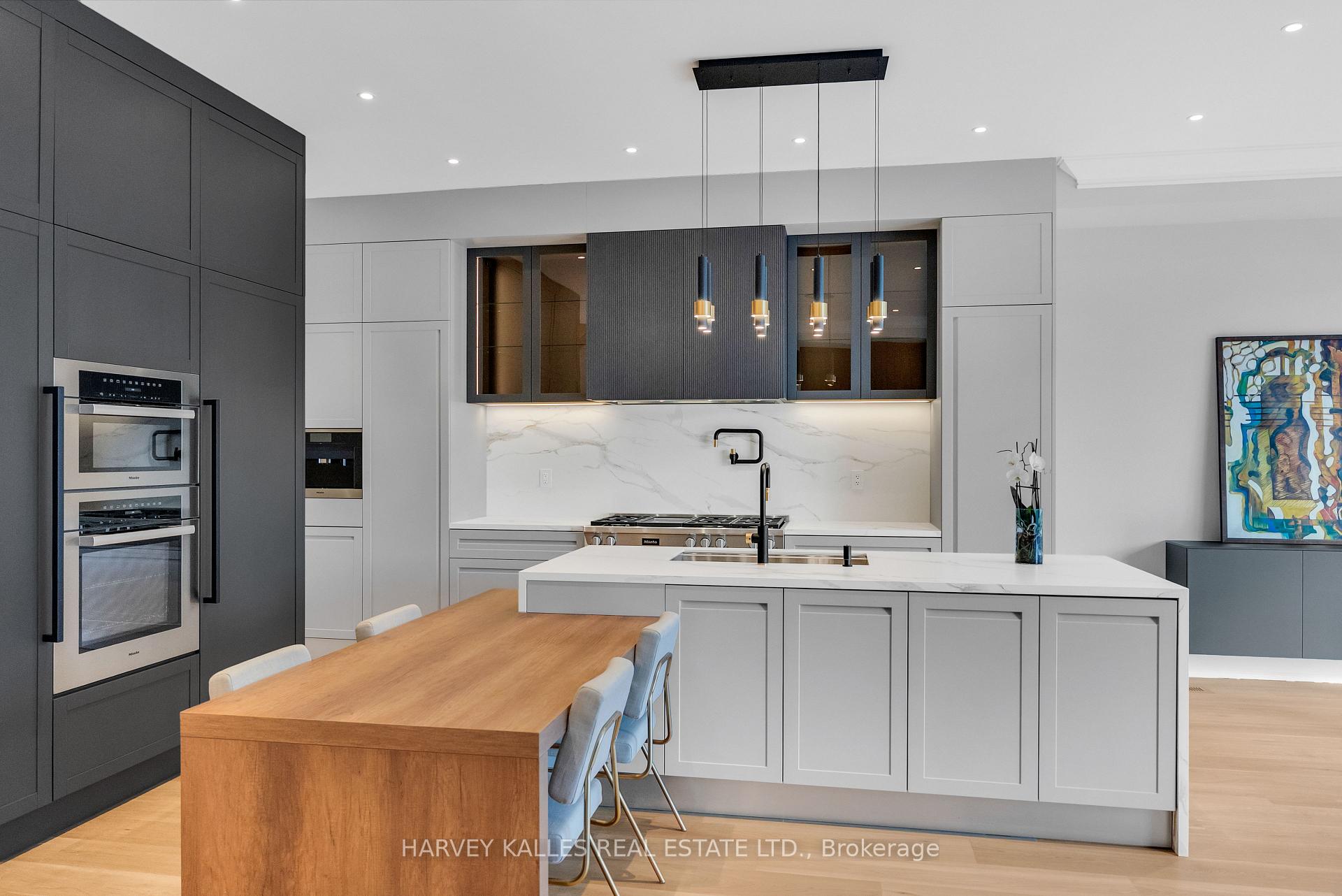 127 Joicey Boulevard