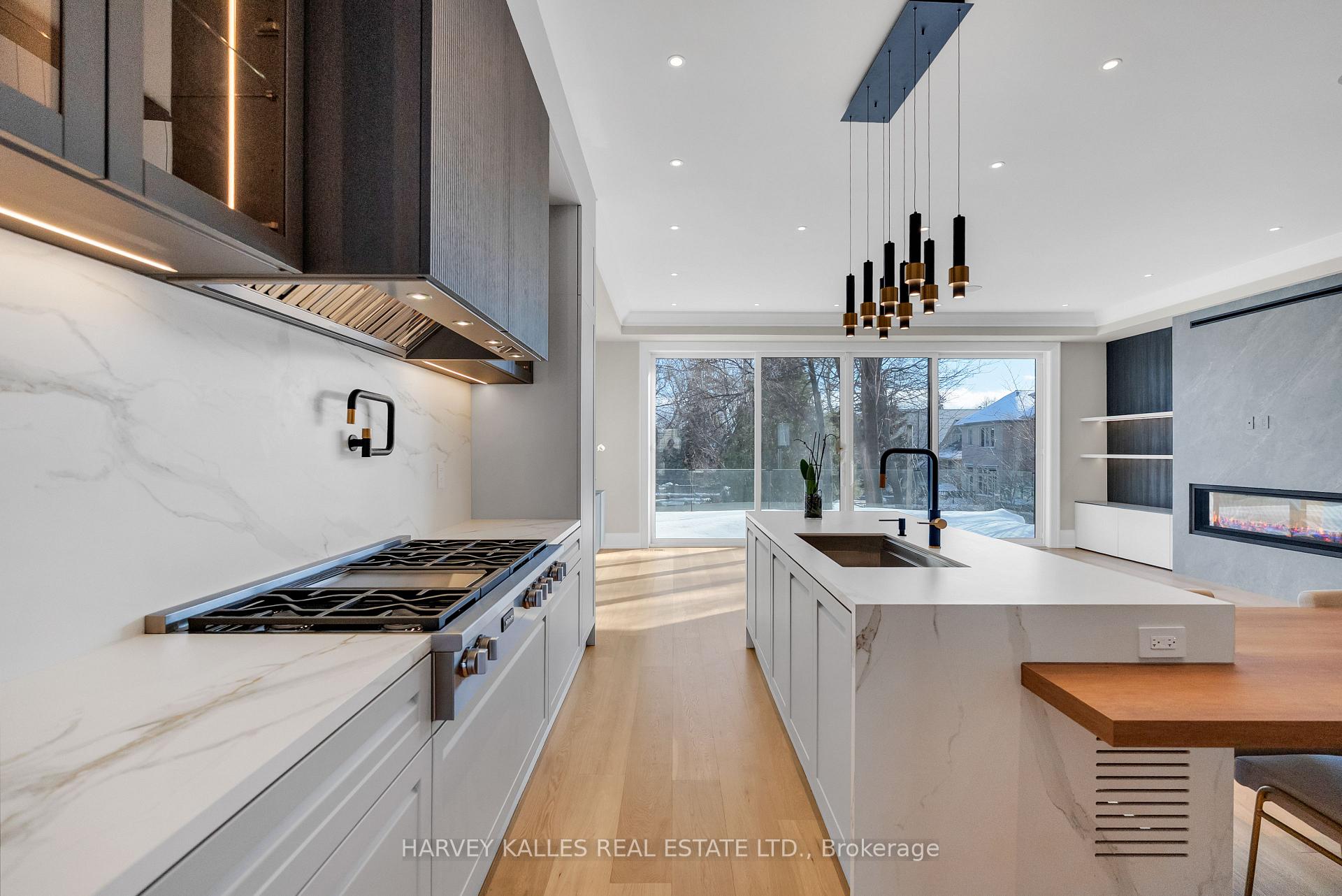 127 Joicey Boulevard