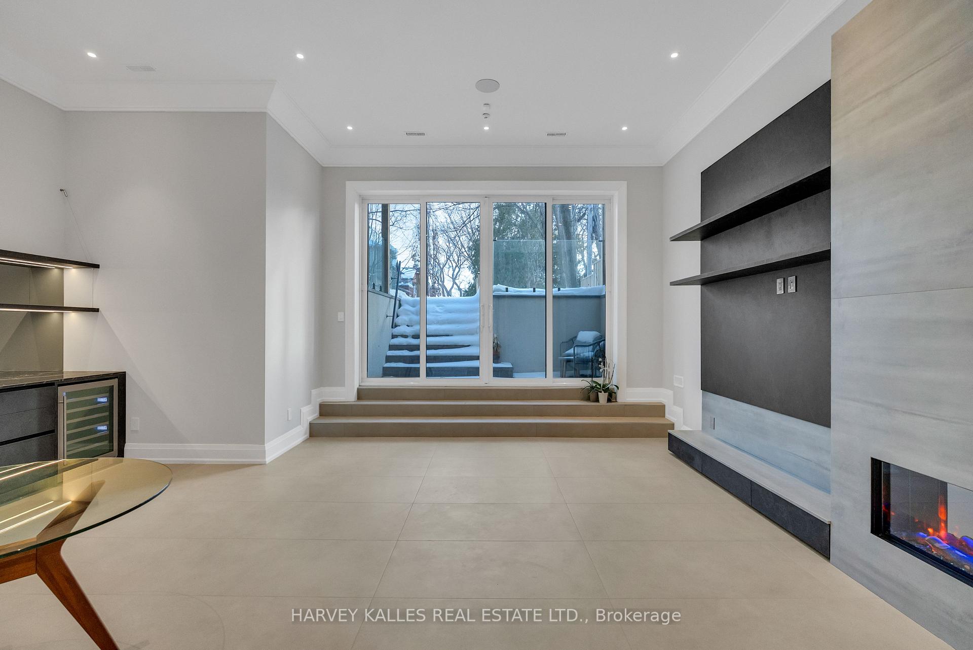 127 Joicey Boulevard