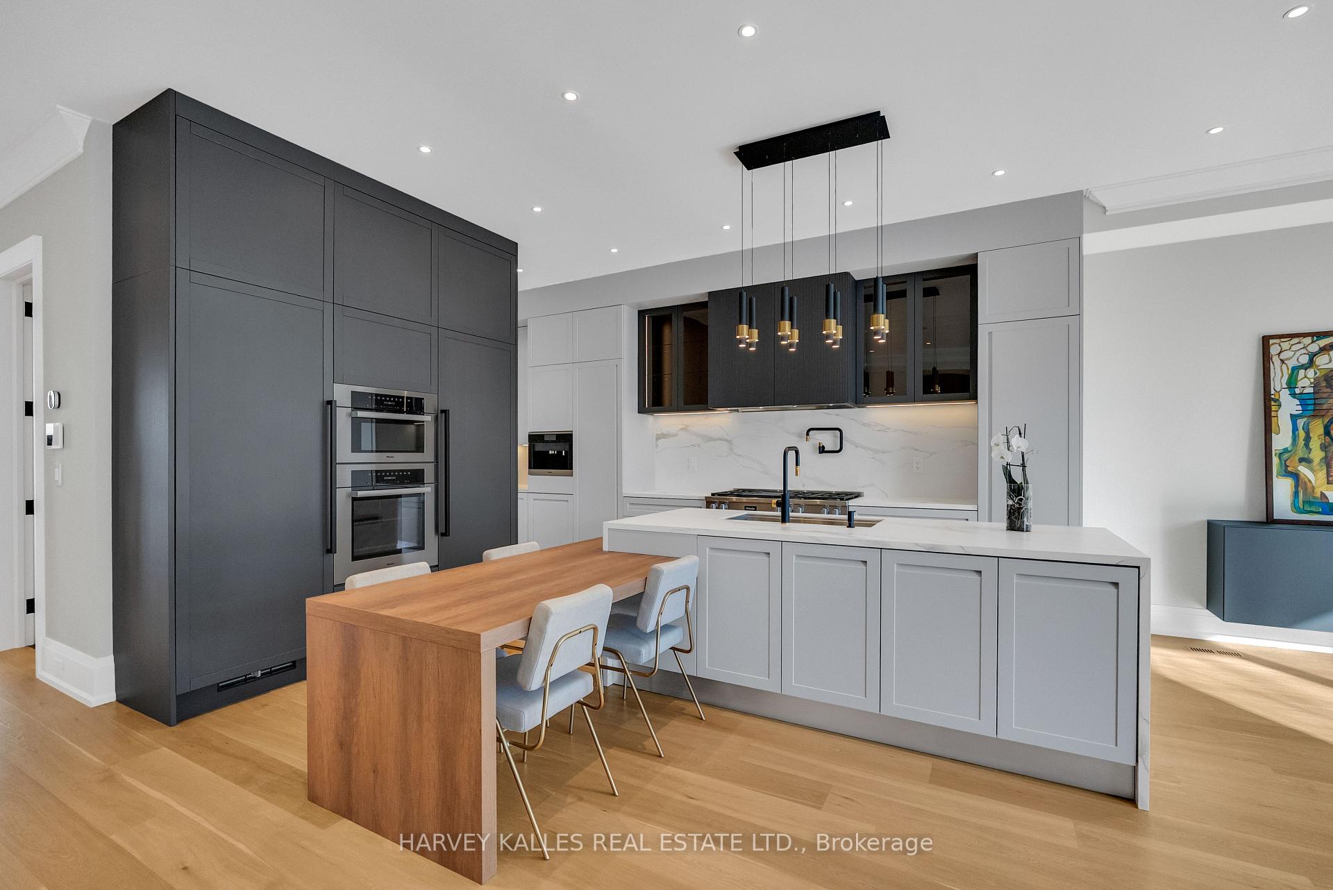 127 Joicey Boulevard