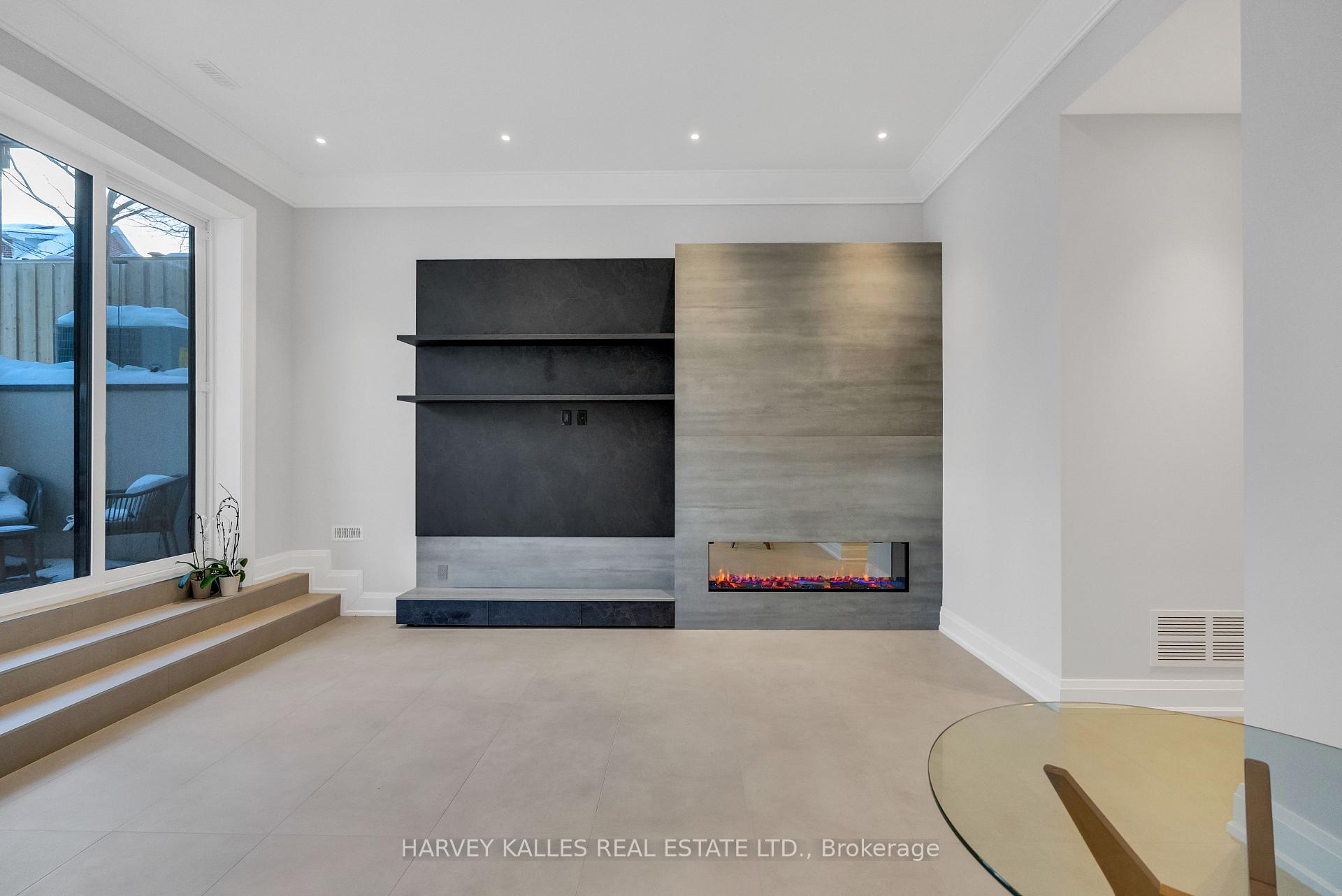 127 Joicey Boulevard