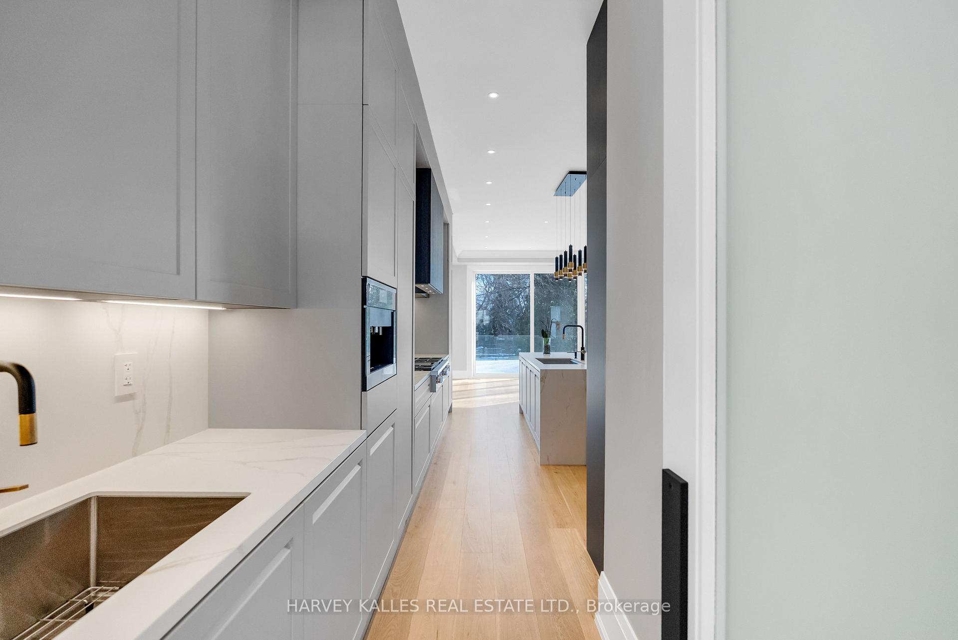 127 Joicey Boulevard