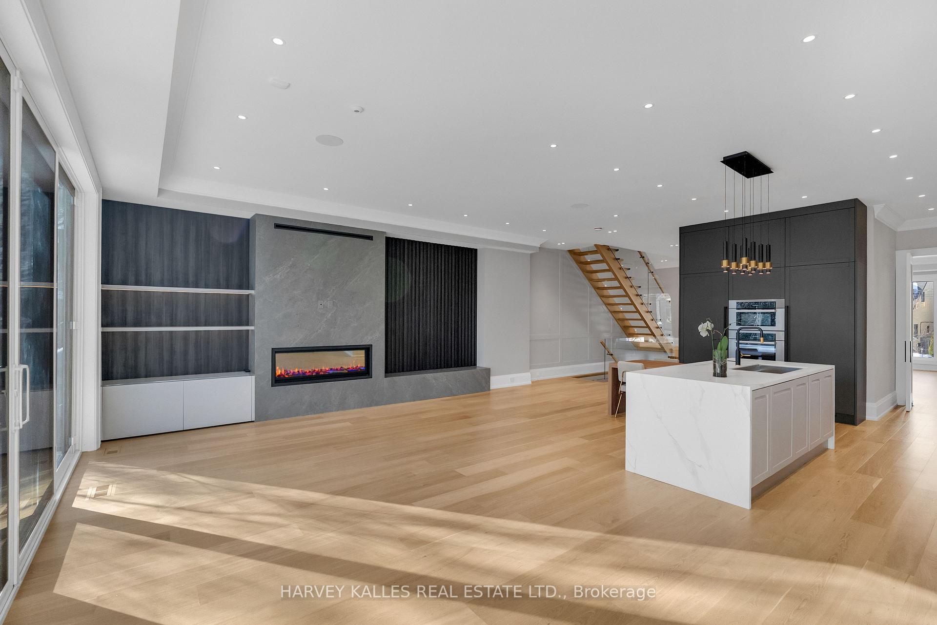 127 Joicey Boulevard