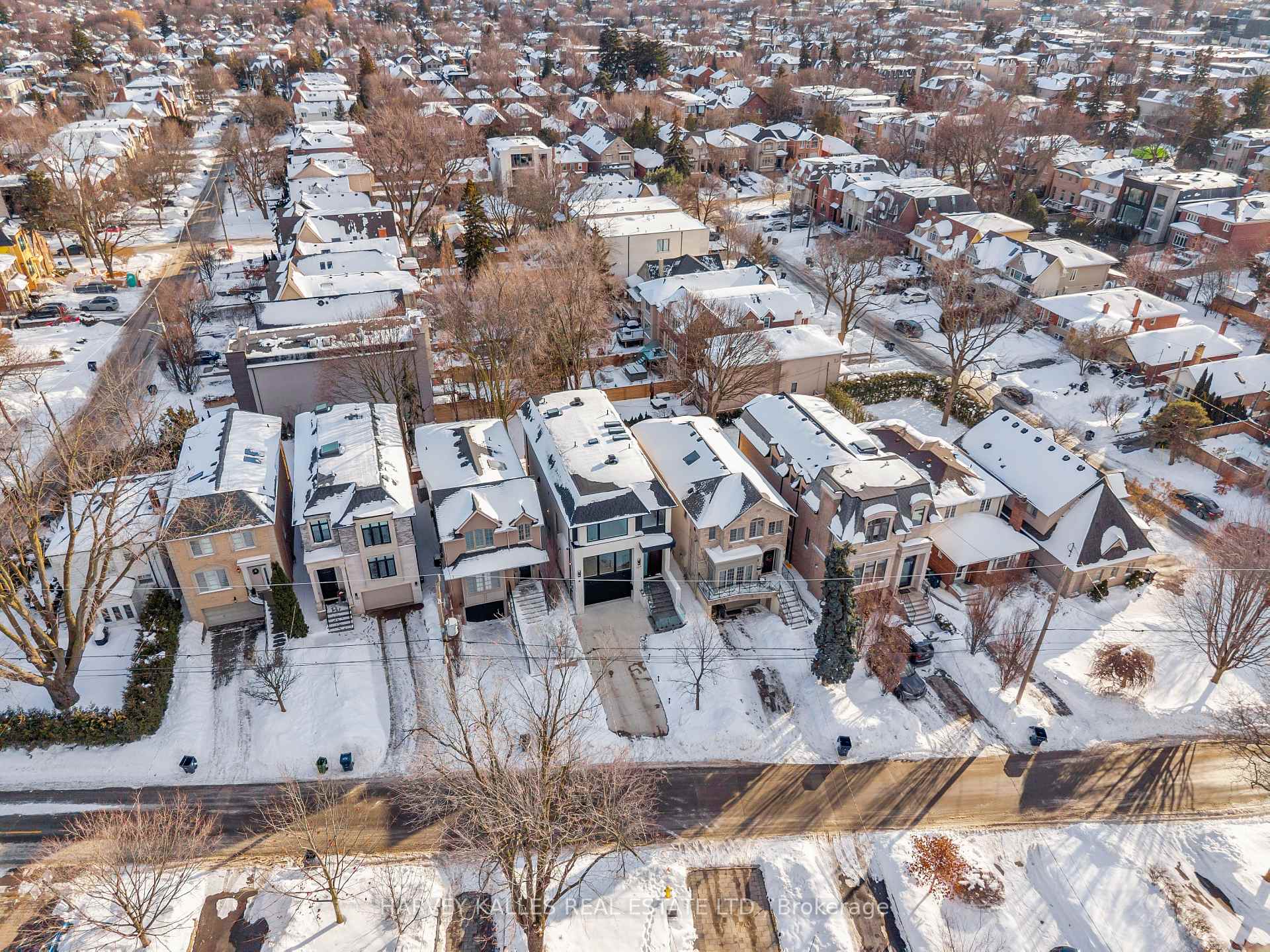 127 Joicey Boulevard