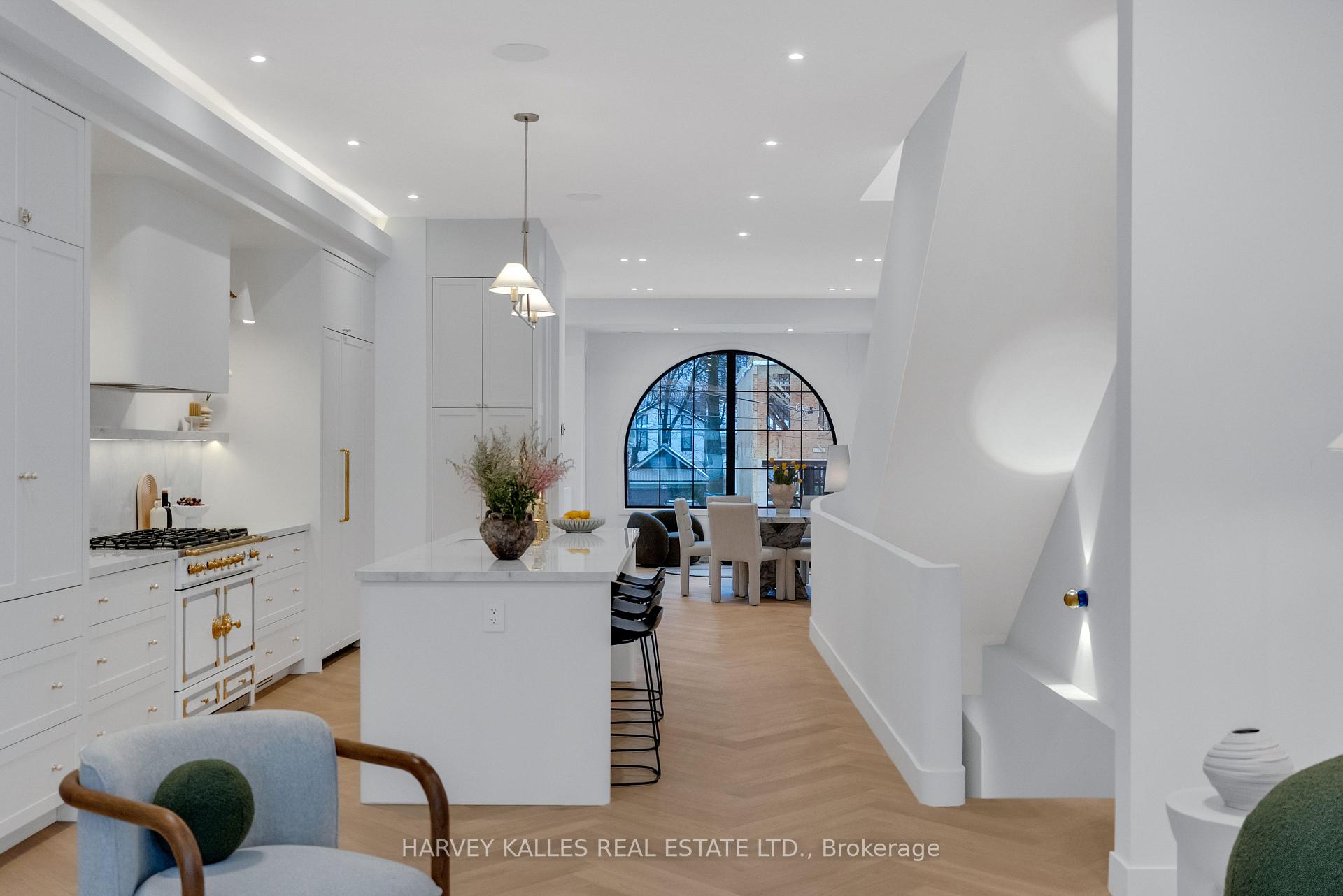 101 Briar Hill Avenue