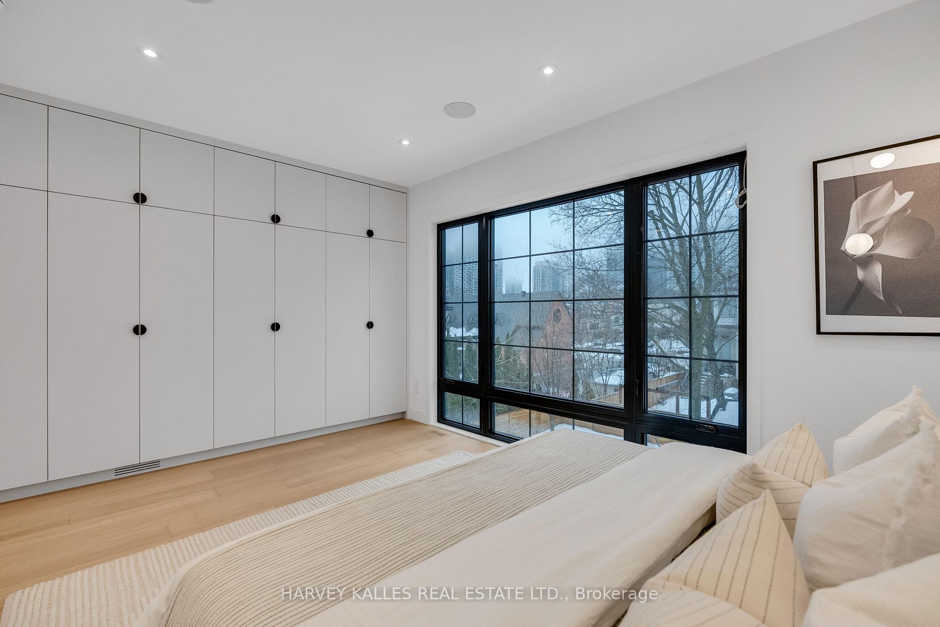 101 Briar Hill Avenue