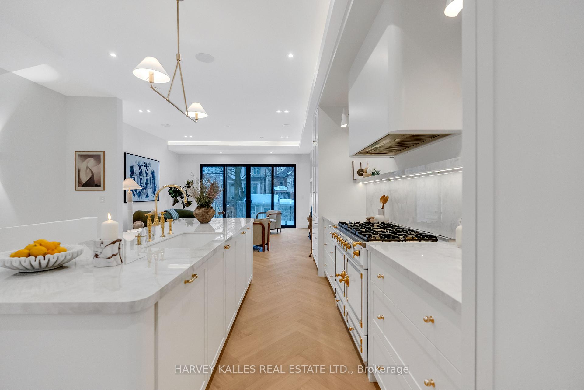 101 Briar Hill Avenue