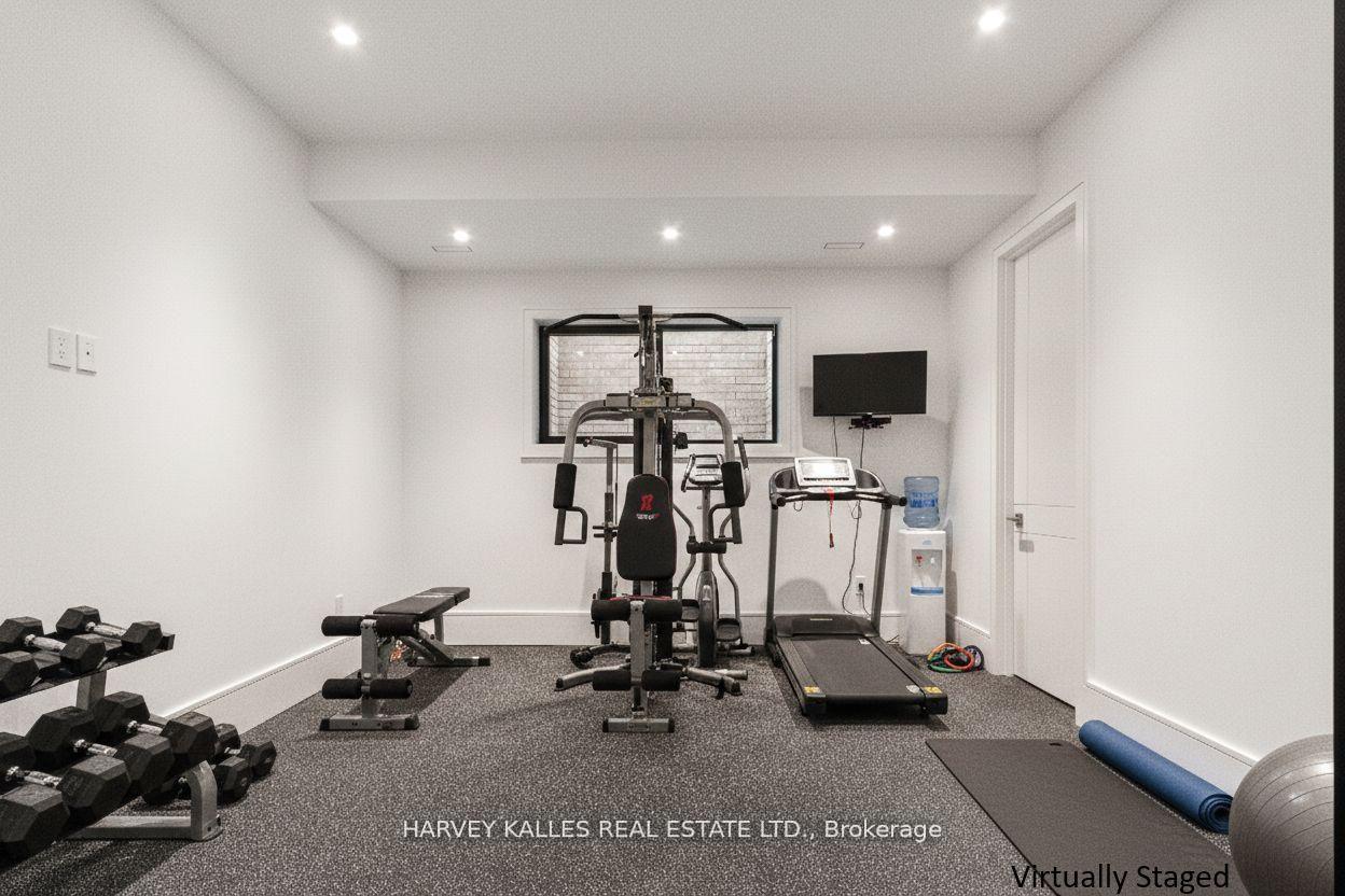 370 Glengrove Avenue W