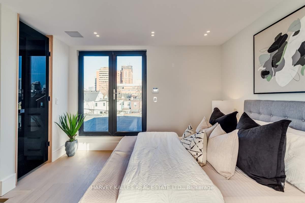 179 Palmerston Avenue