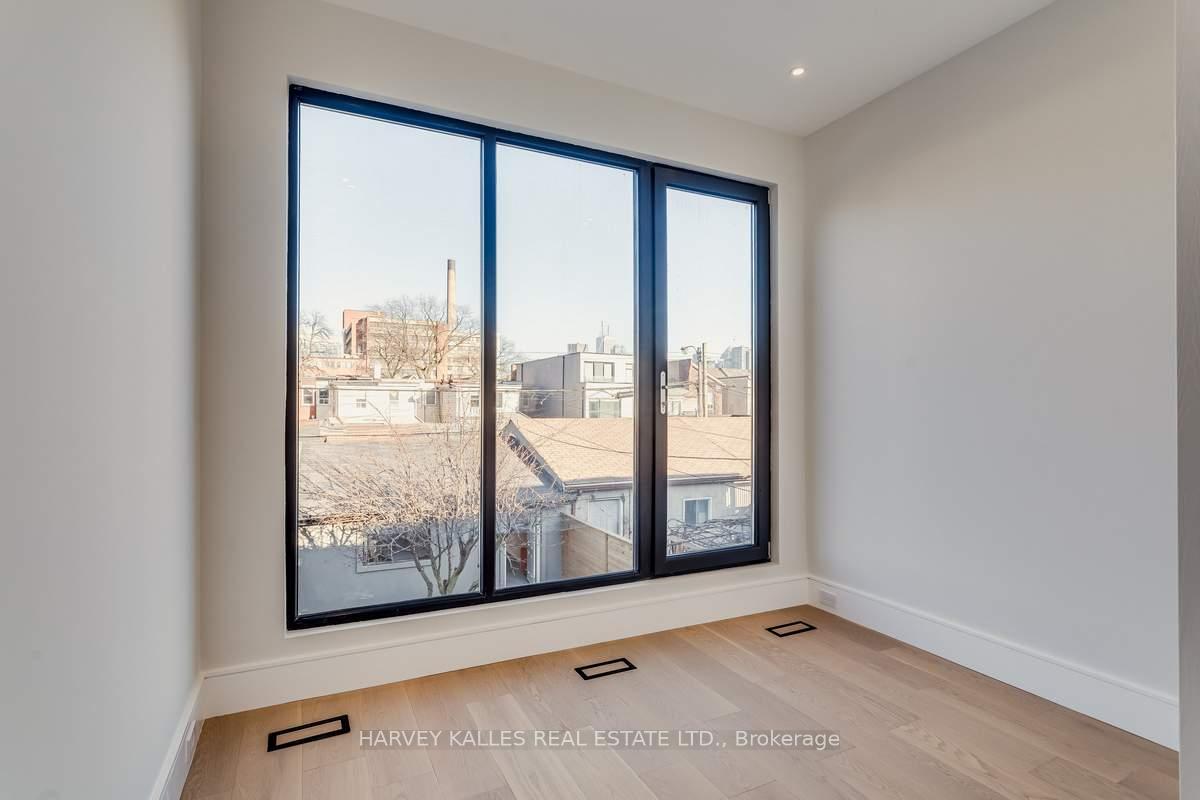 179 Palmerston Avenue