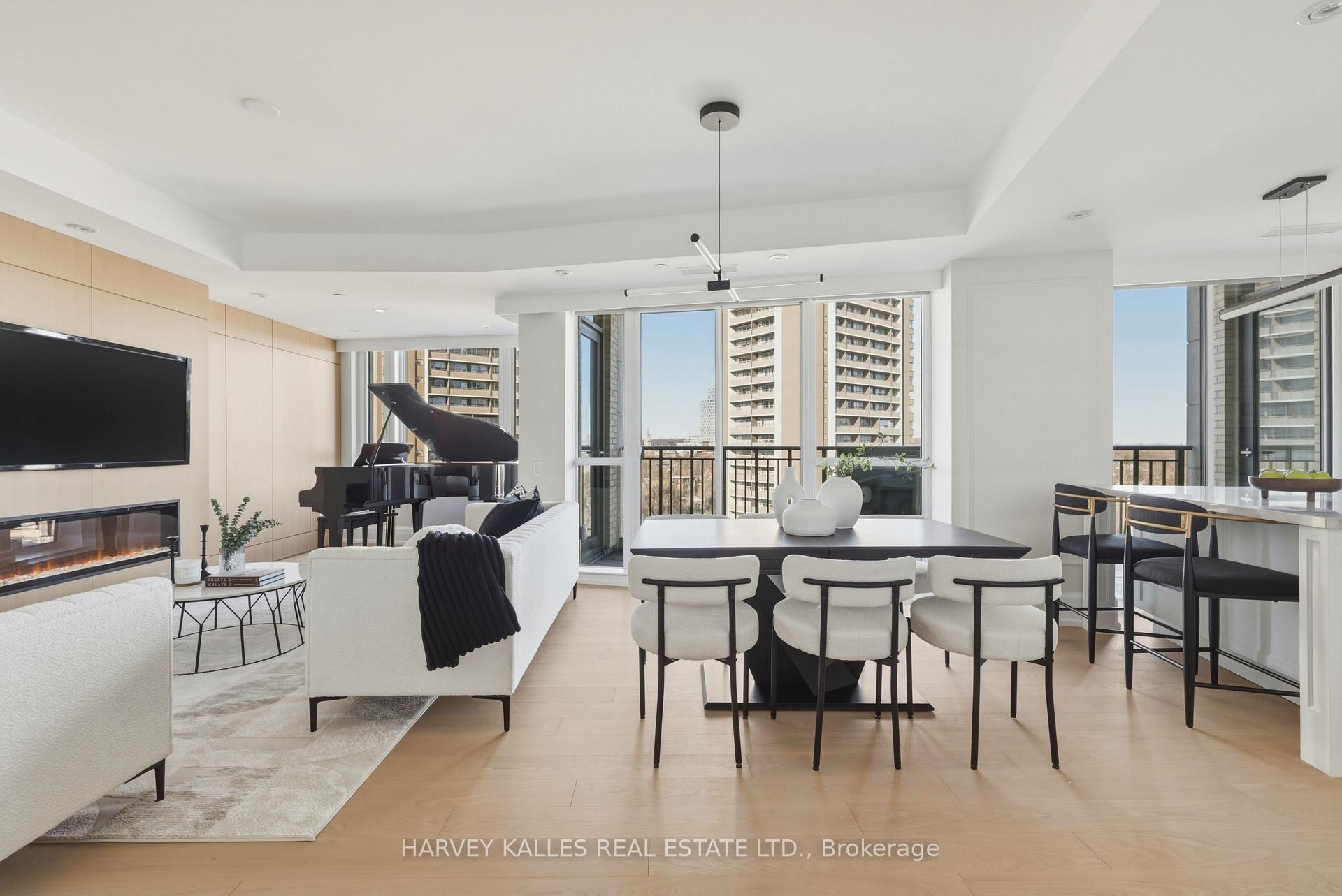 181 Davenport Road 808