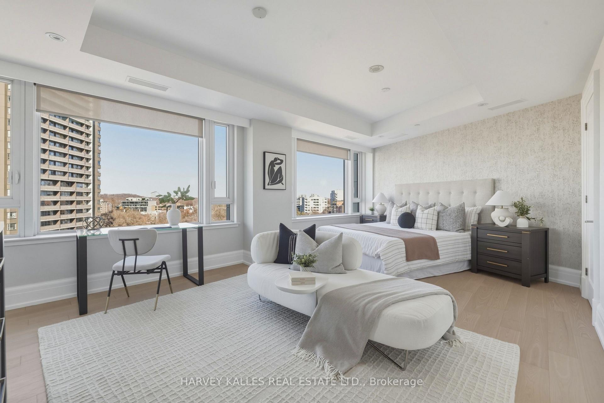 181 Davenport Road 808