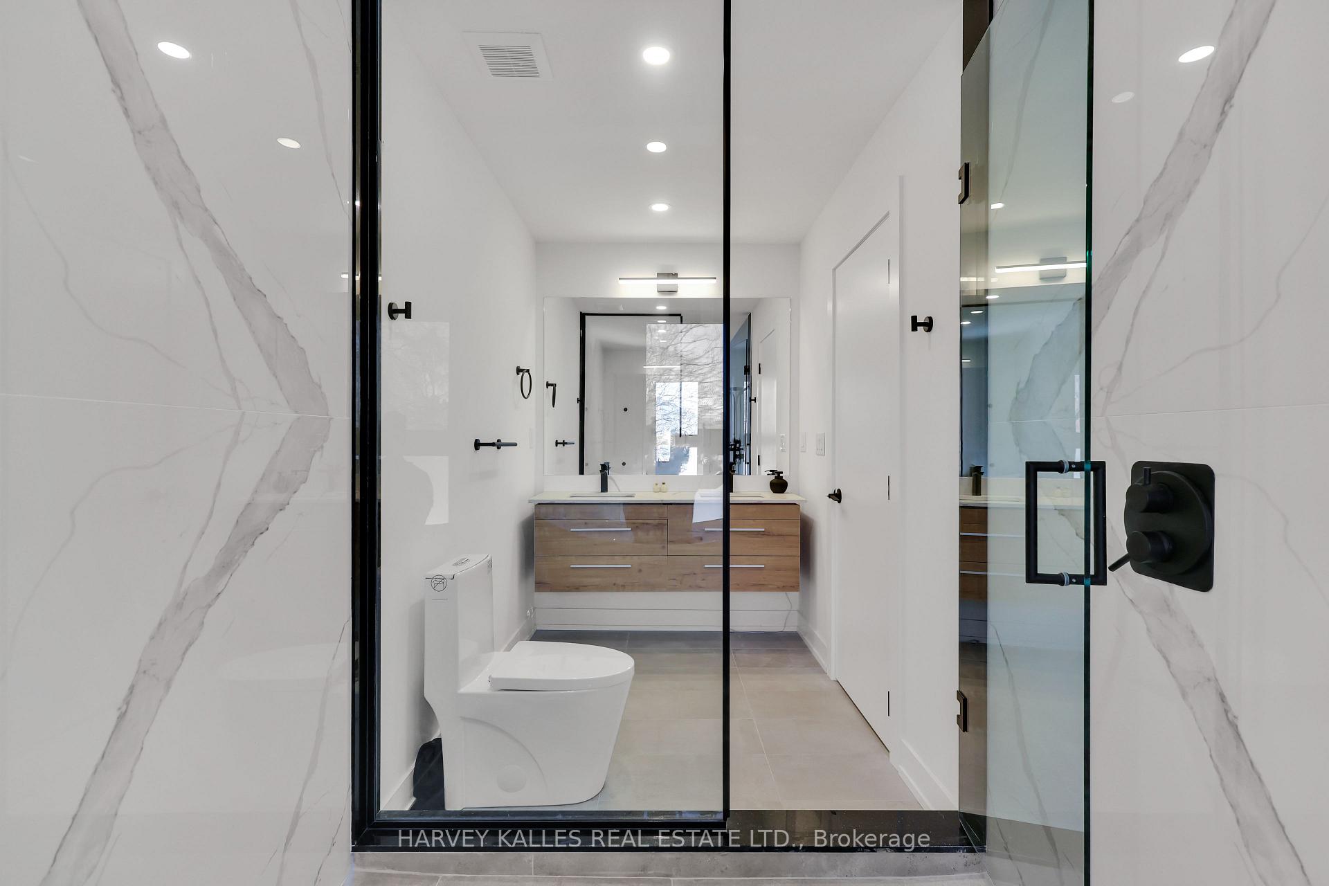 207 Sutherland Drive