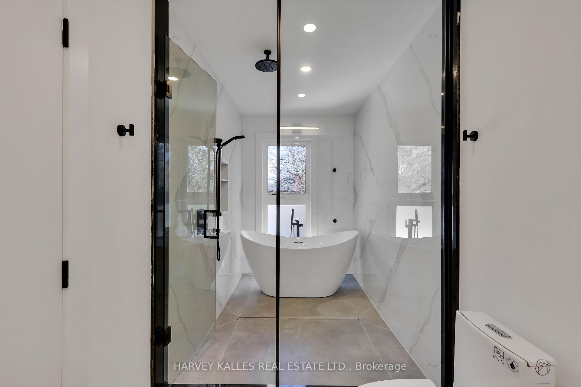 207 Sutherland Drive