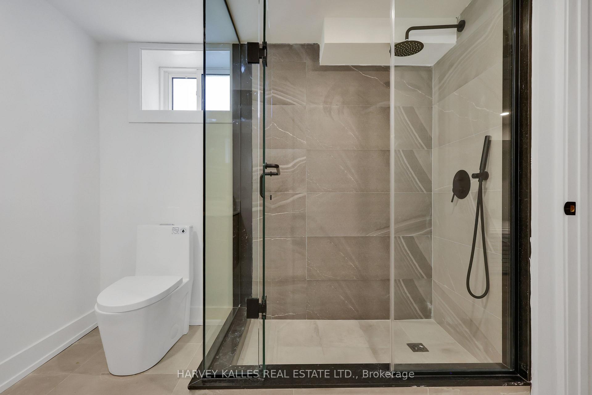 207 Sutherland Drive