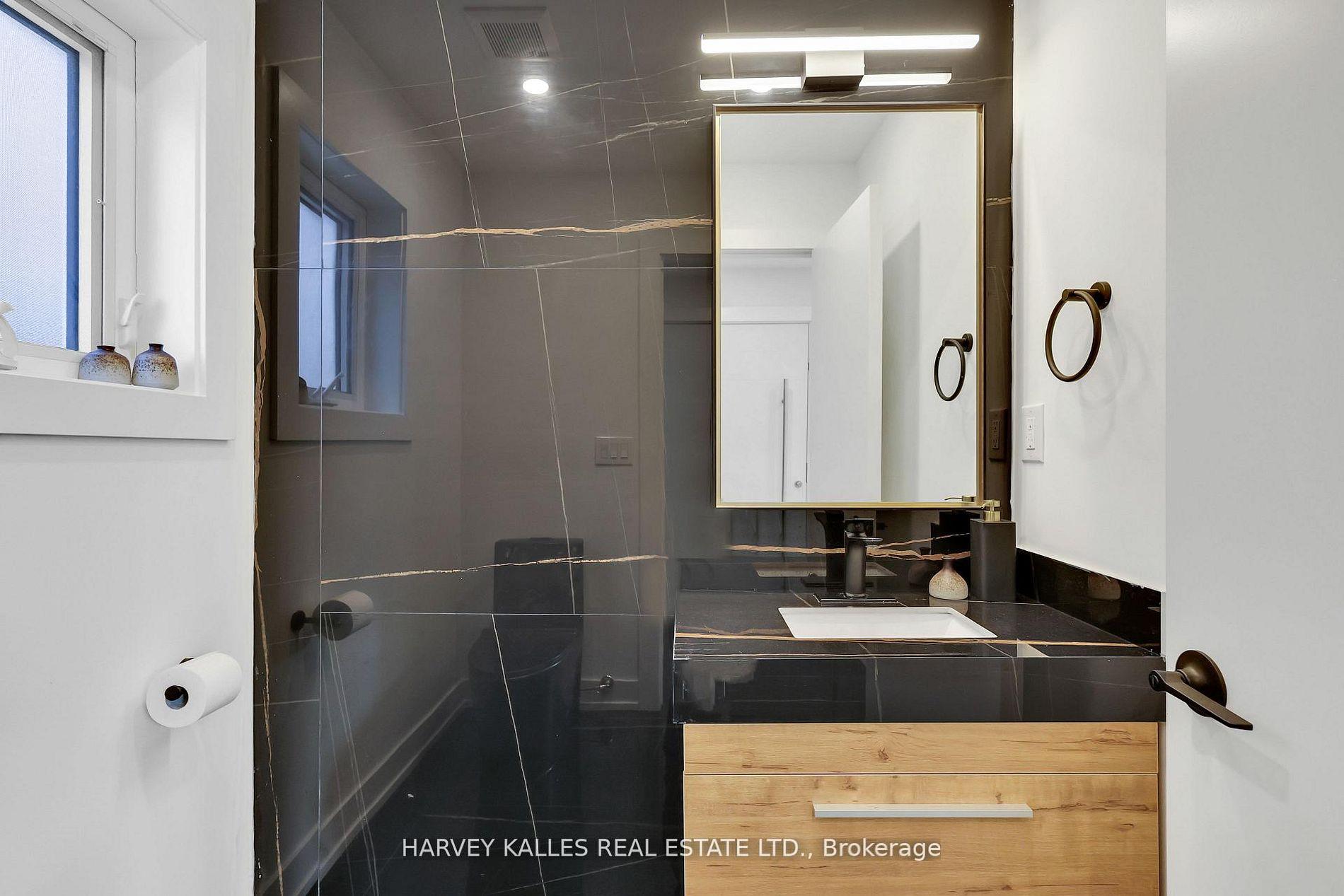 207 Sutherland Drive