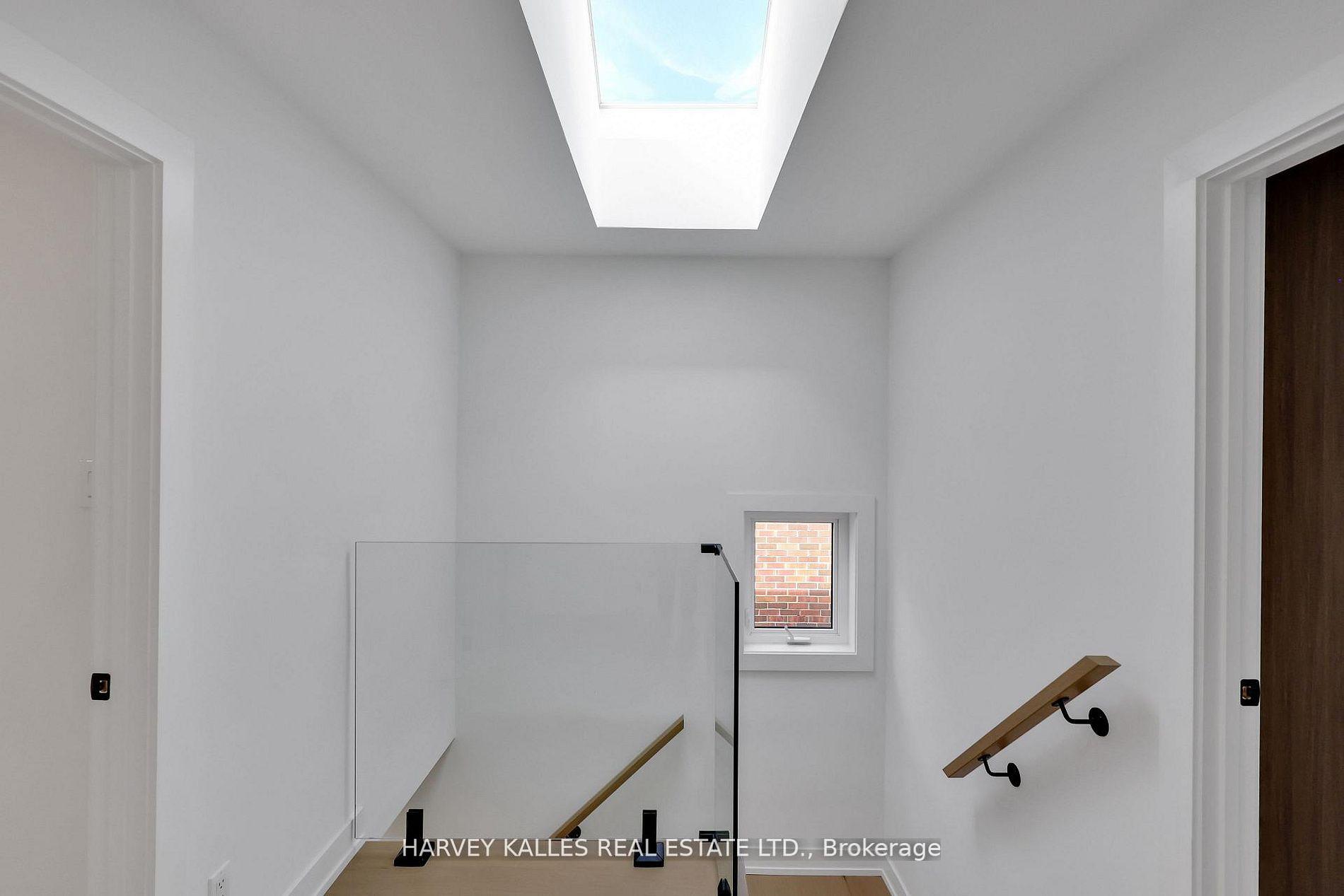 207 Sutherland Drive