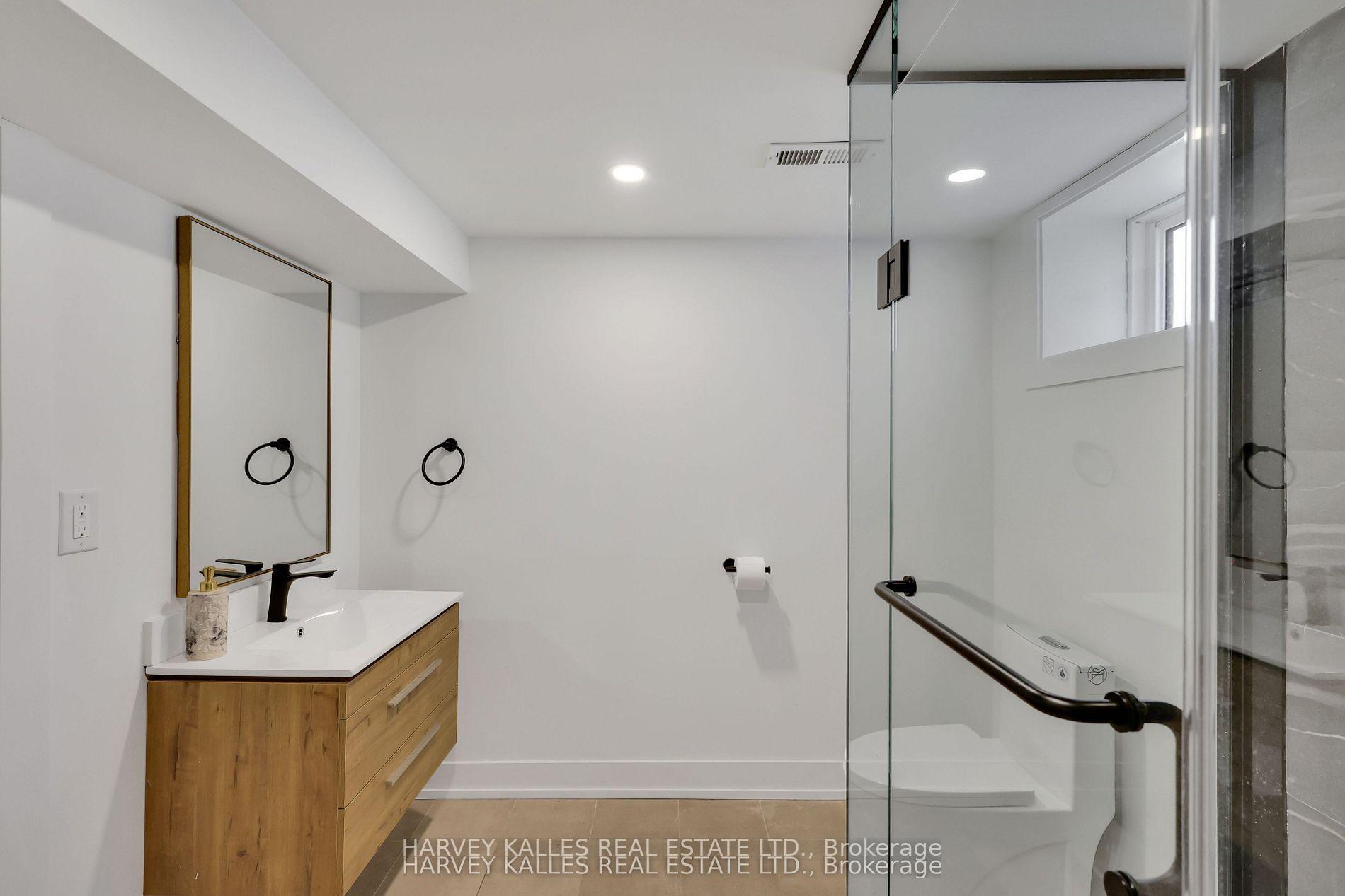 207 Sutherland Drive