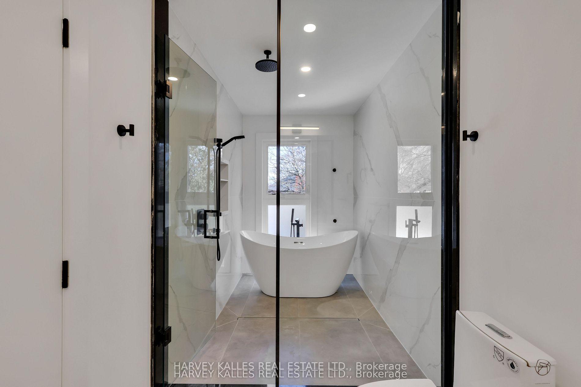 207 Sutherland Drive