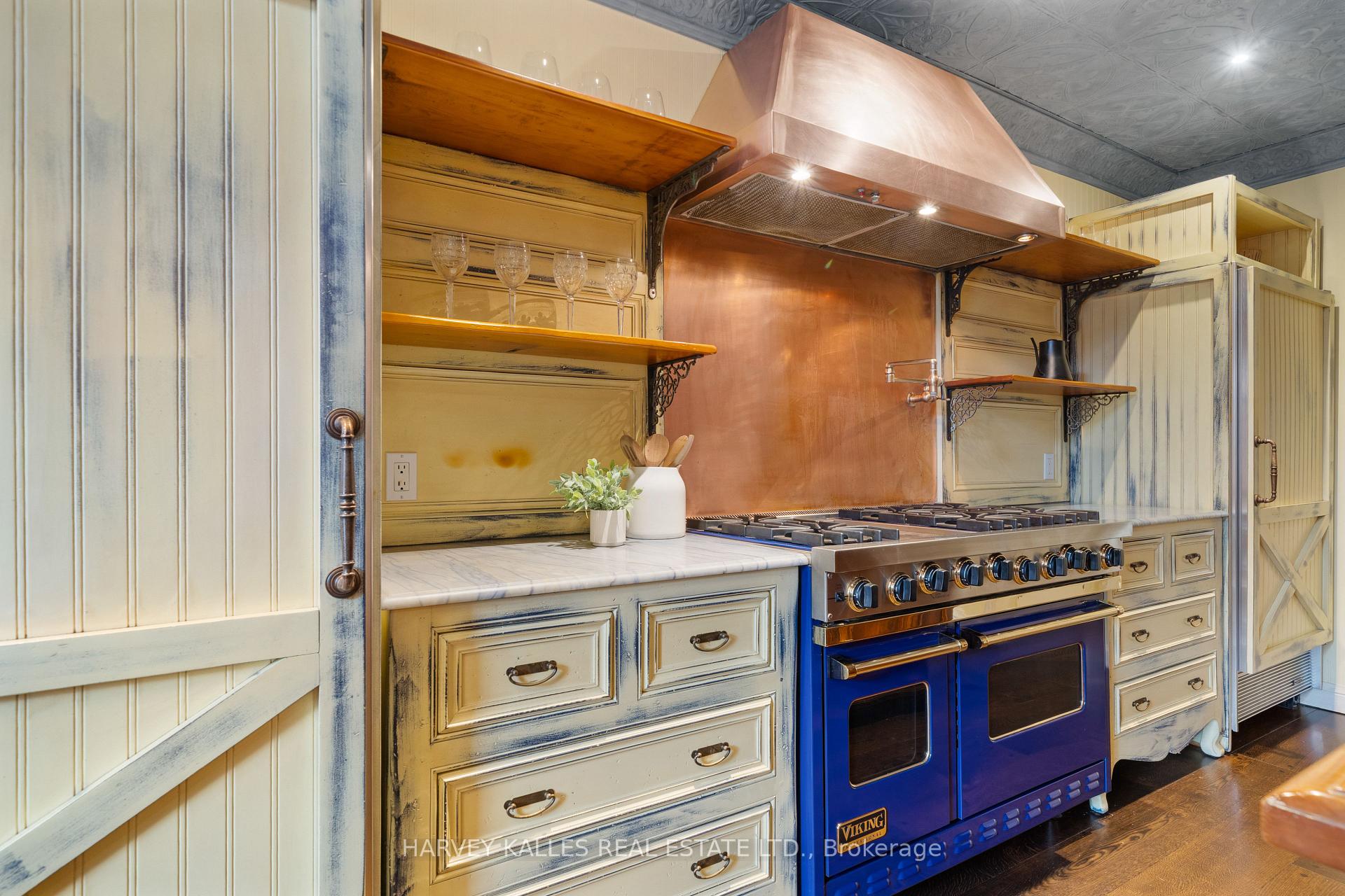 268 Cortleigh Boulevard